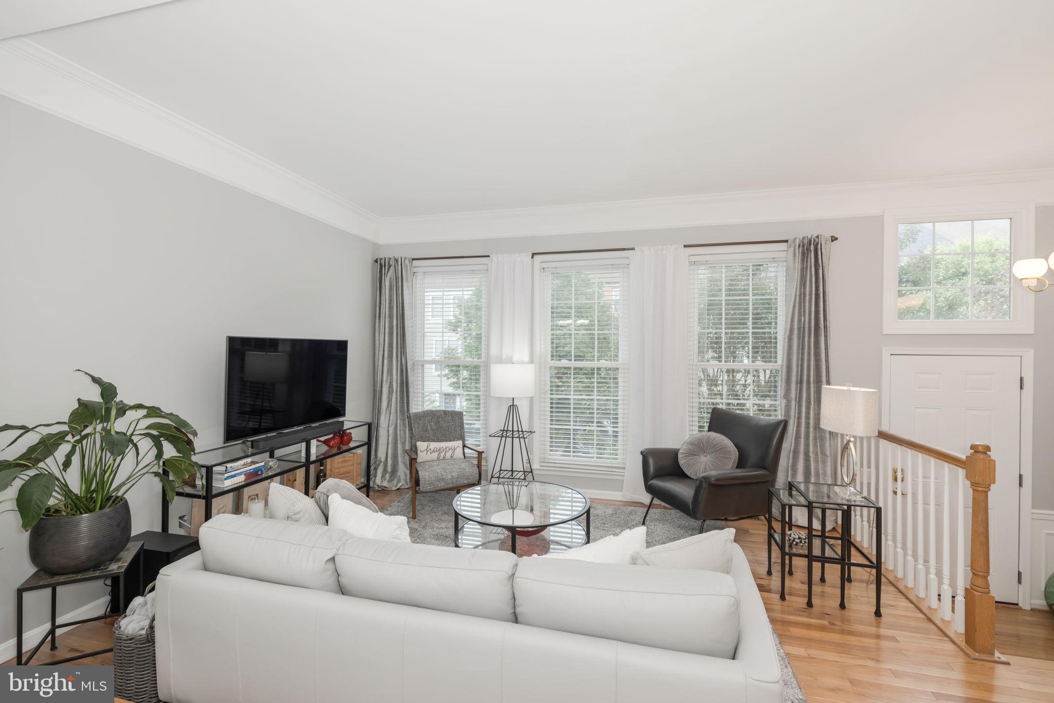 ISLAND CREEK - Residential