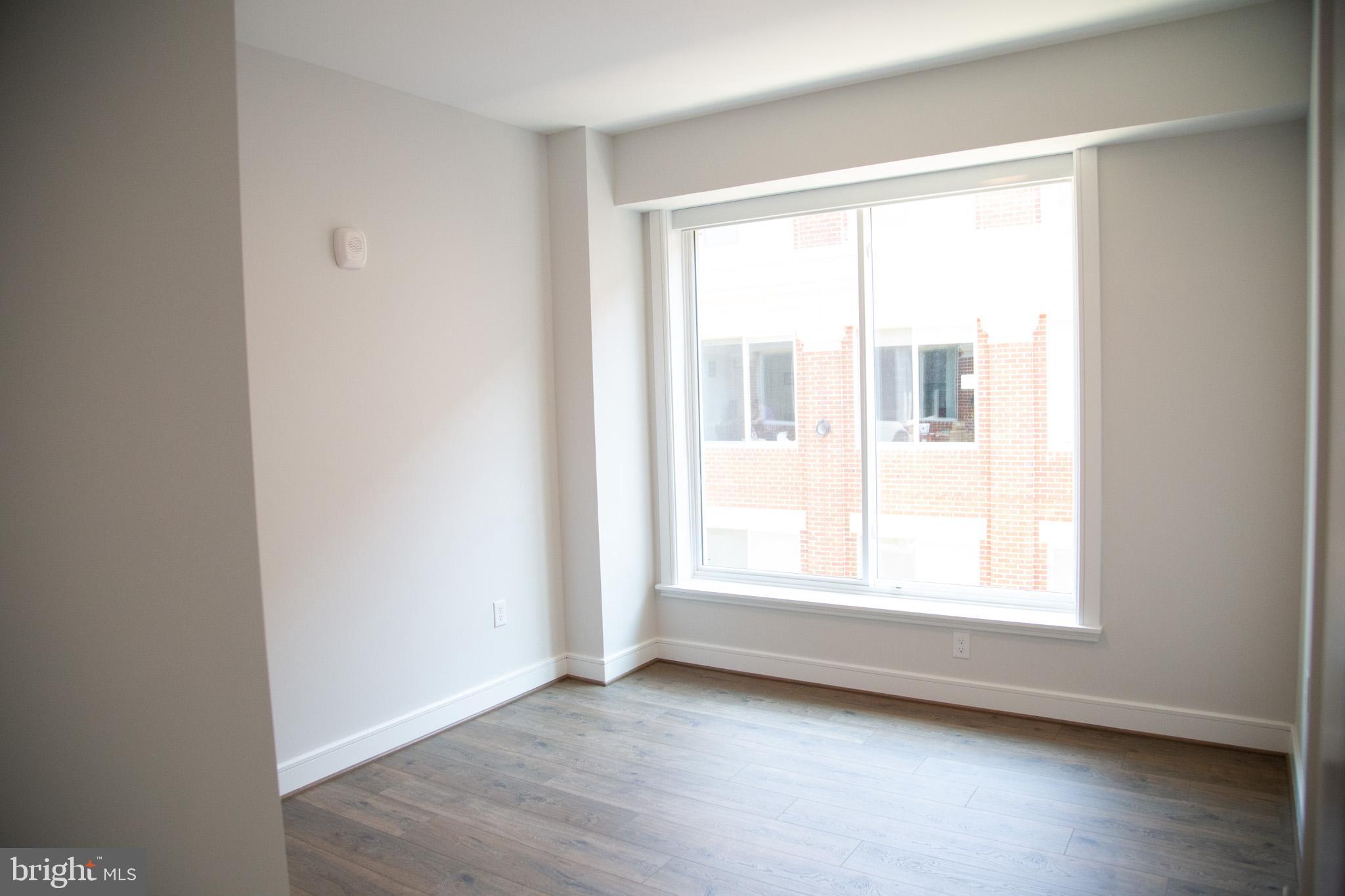 OLD TOWN NORTH - Residential