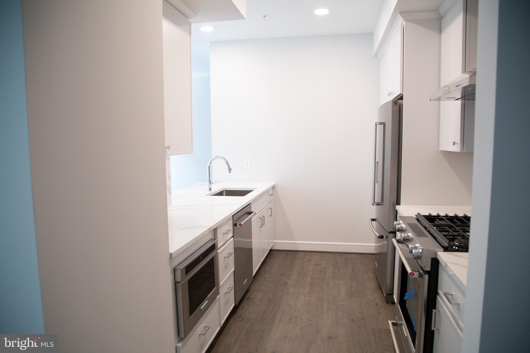 OLD TOWN NORTH - Residential