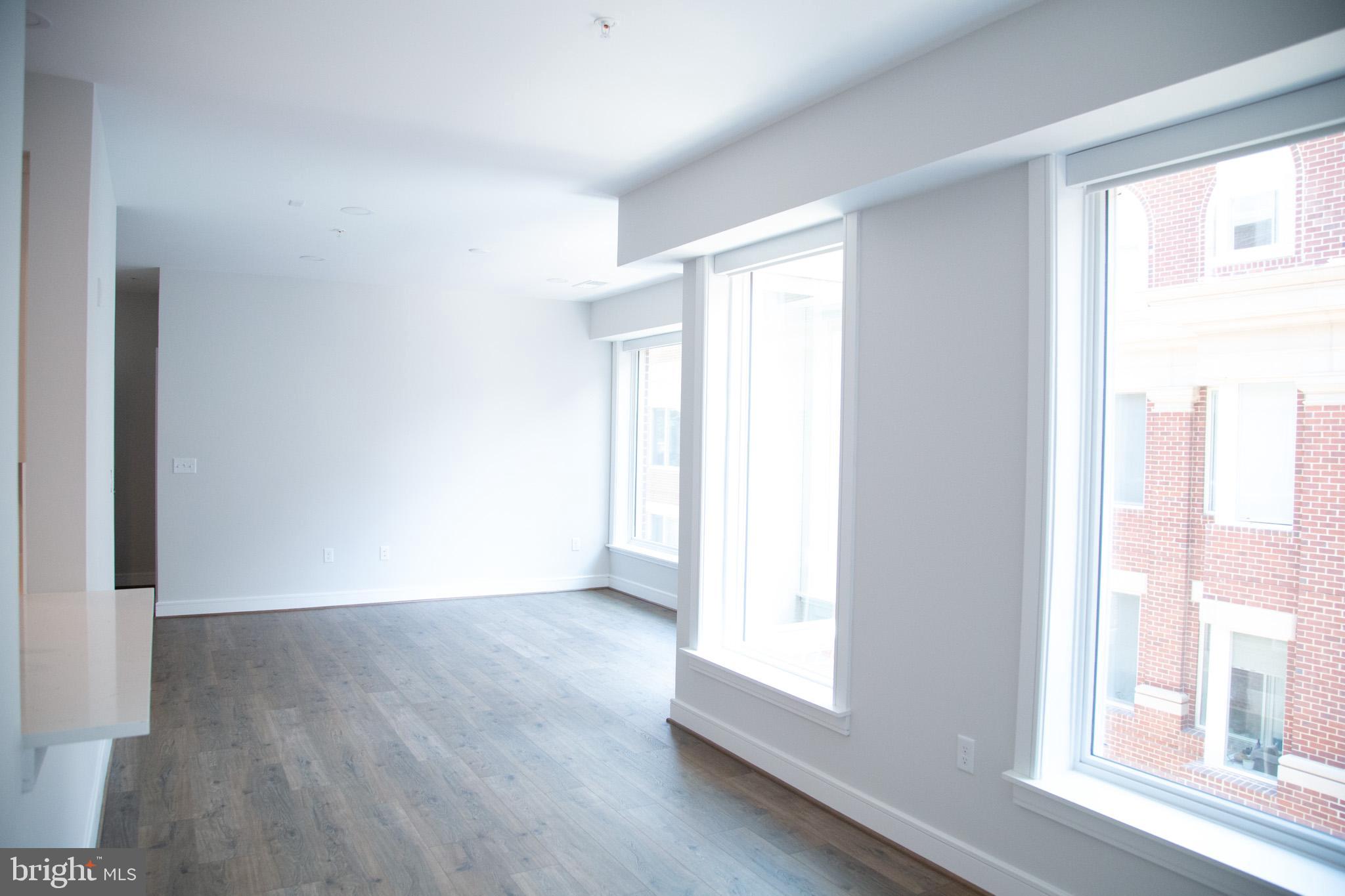 OLD TOWN NORTH - Residential