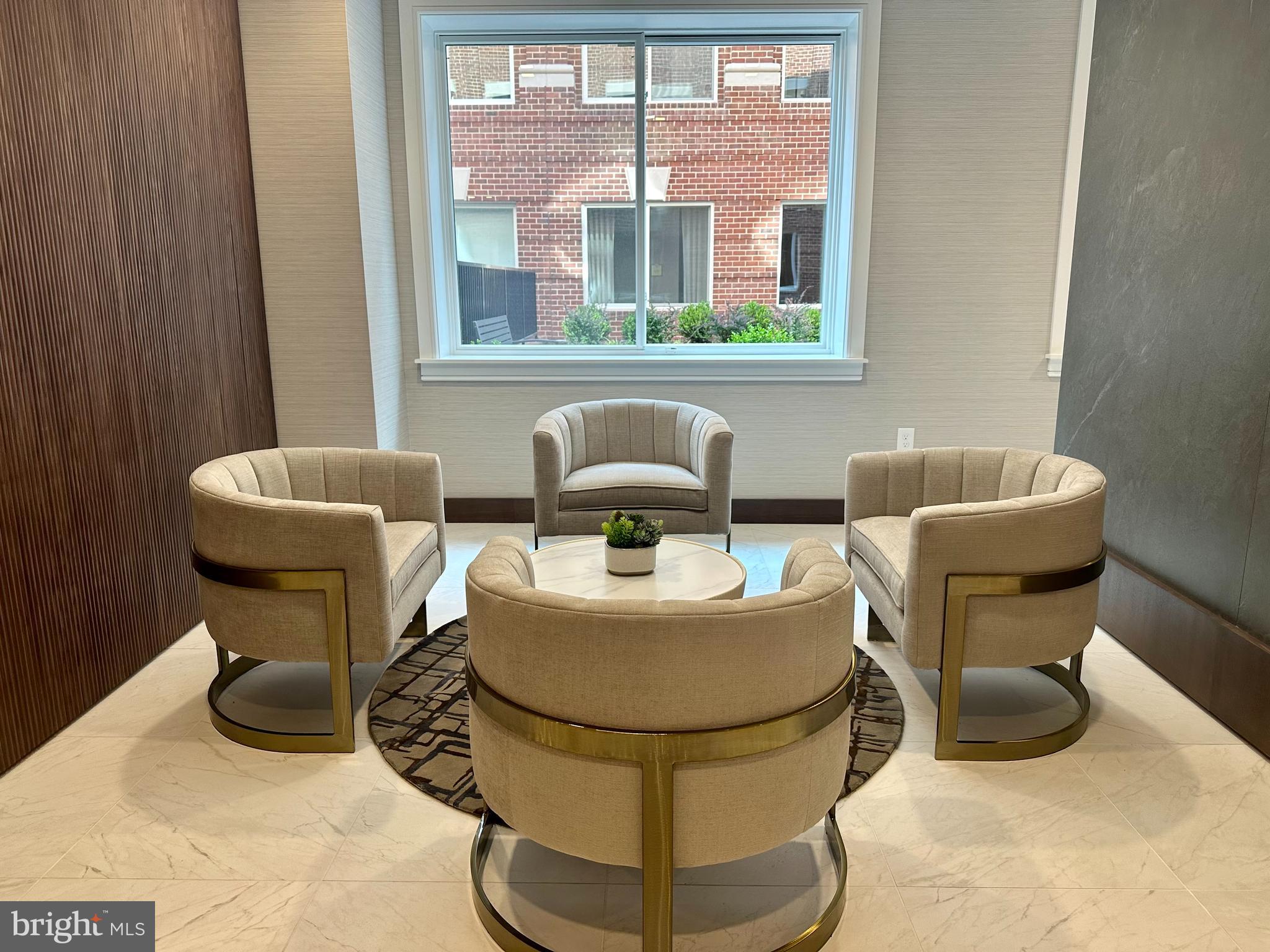 OLD TOWN NORTH - Residential