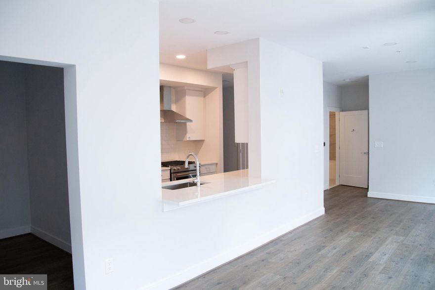 Now Ready for Move In!! This stunning, brand new, 1 bedroom, + Den and Full Bath condominium residence near the heart of Old Town Alexandria which has just completed construction and is ready for you.
Spacious and contemporary flowing floorplan with a plethora of modern finishes and smart home technology! Croft Oak Natural  7" wide plank flooring span the entire home. The kitchen is ready for your creations, complete with state-of-the-art KitchenAid Stainless Steel Appliances and Micro Shaker White Cabinets Cabinets which complement the Carrar Morro Quartz Countertops and White Subway Tile backsplash. Stand at the island and look out the living room full of natural light. The bathroom is complete with offer Blanc White Glacier Matte Tile floors, White Micro Shaker cabinets and Stellar White Quartz countertops.  Full size washer and dryer complete this perfect home.
Towngate North has it all! Fitness studio with yoga room, furnished conference space, clubroom, bike storage and repair room, concierge and even a dog spa! Plus grill on the rooftop terrace while enjoying the views of the DC skyline and Potomac River! 
Towngate North's location will also exceed expectations.  Not only is there quick access to major thoroughfares, but just step outside to the Mount Vernon Trail, numerous local parks, restaurants, boutiques and historical landmarks plus walking distance to the metro and just a few miles from Washington DC, National Harbor and Ronald Reagan Airport. Its all here at Towngate North, ready for you to call home!