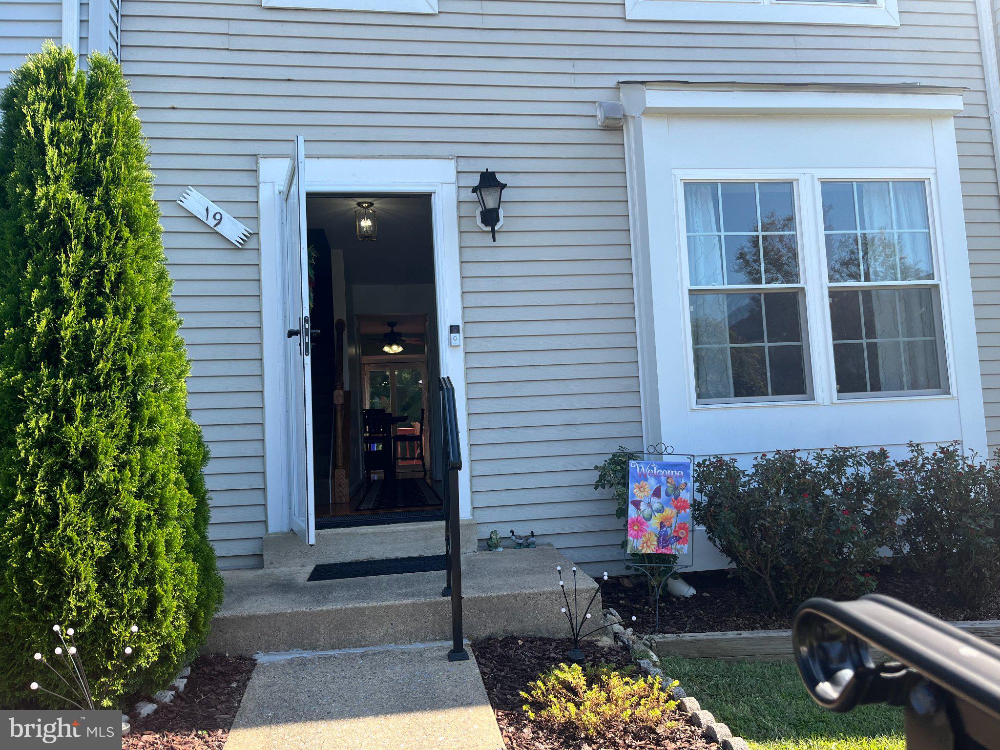 19 APPLEGRATH COURT