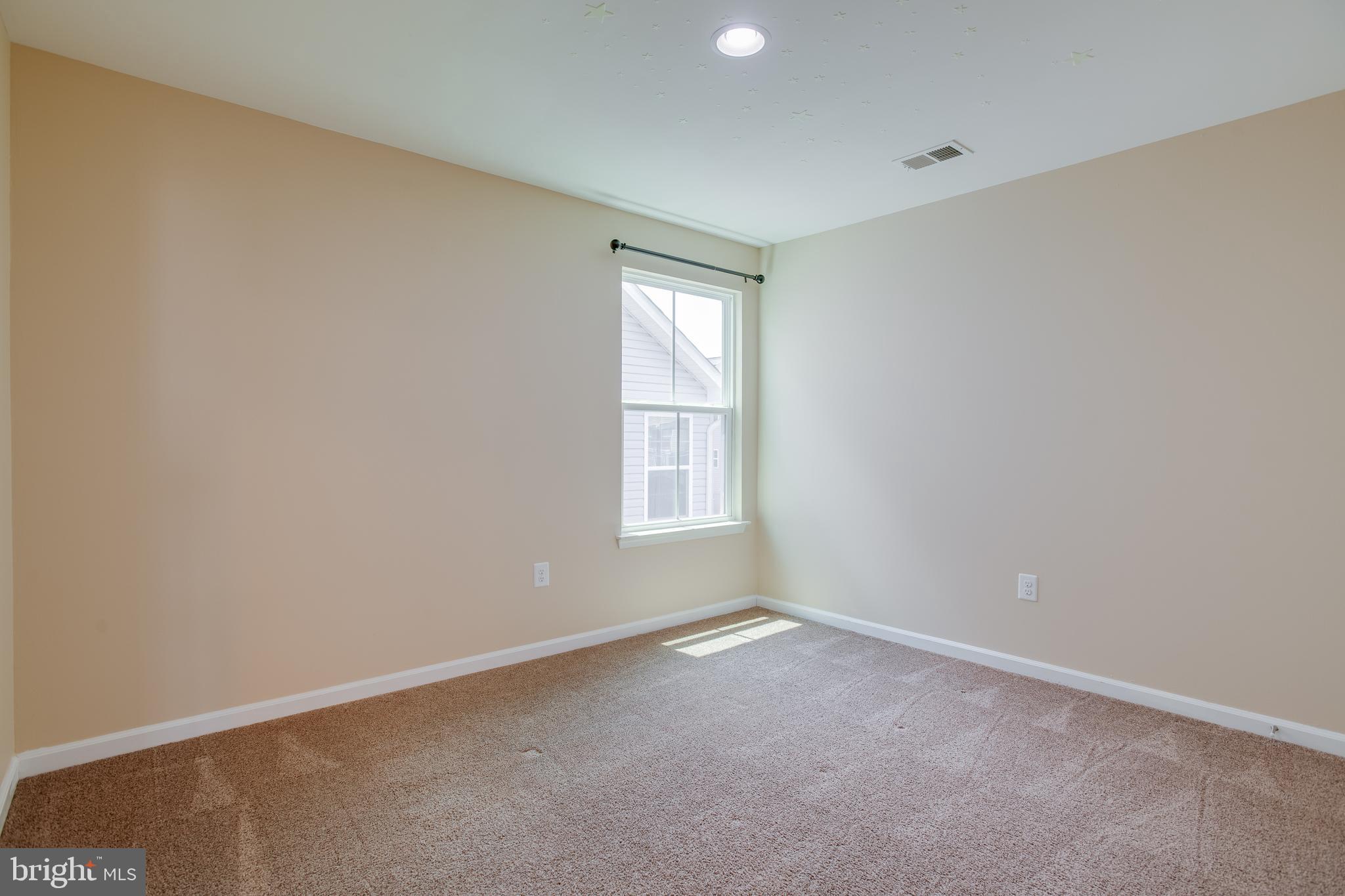 MAGNOLIA GREEN - Residential