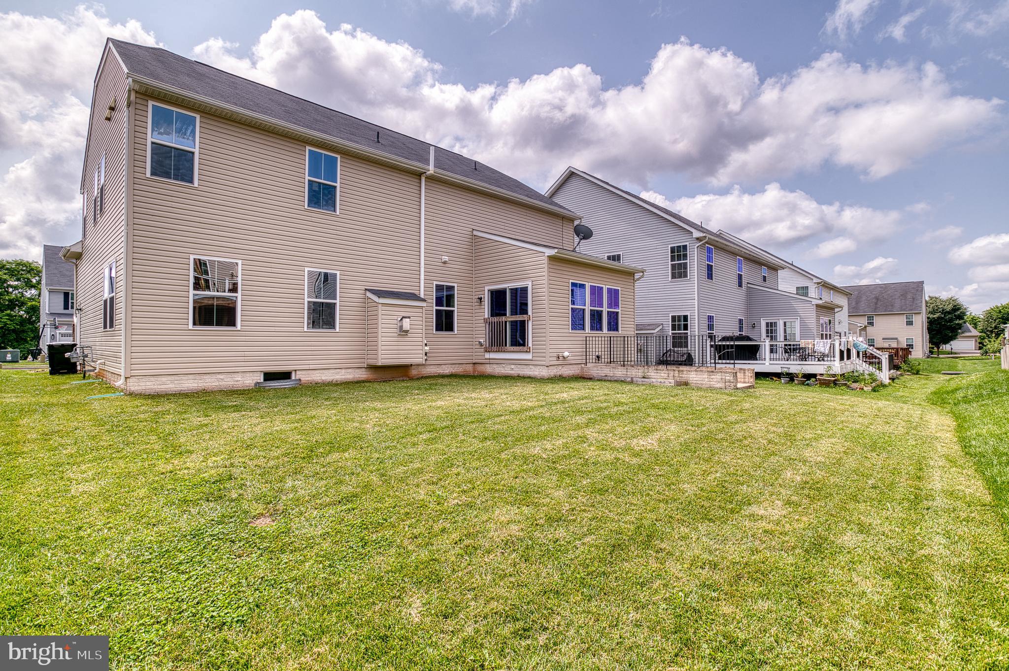 MAGNOLIA GREEN - Residential