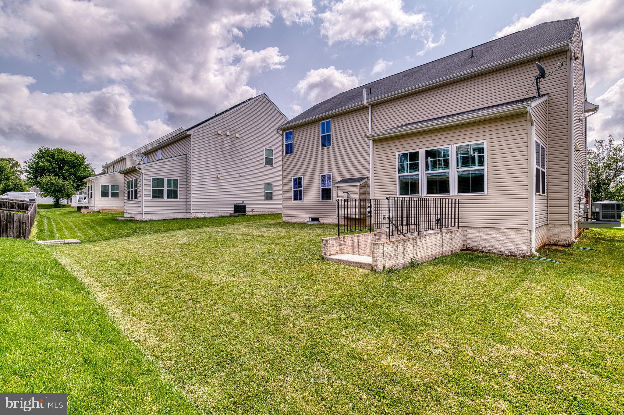 MAGNOLIA GREEN - Residential