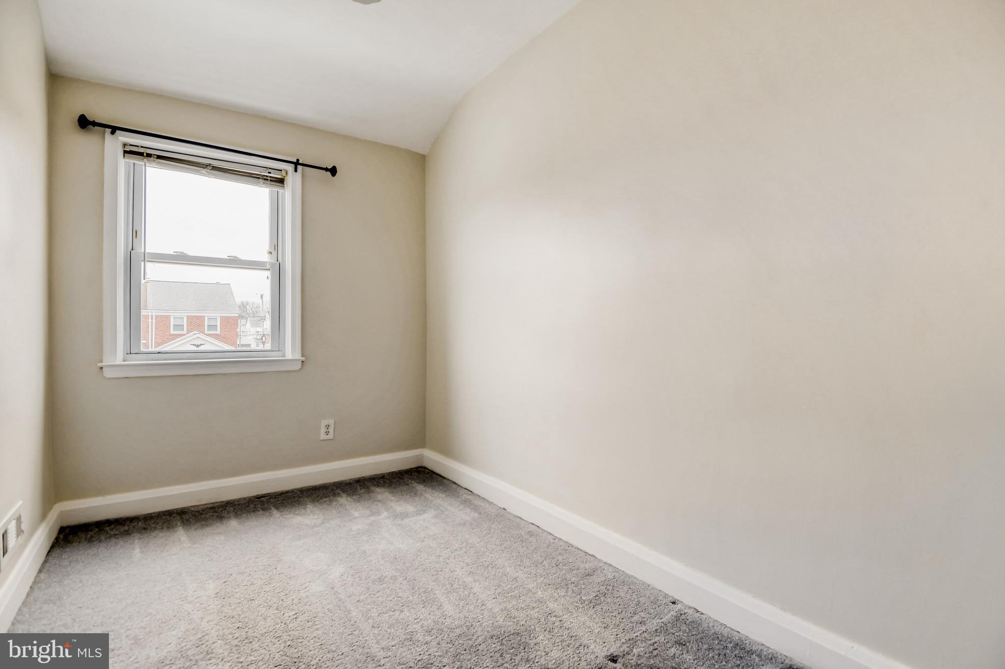 MIDDLESEX - Residential