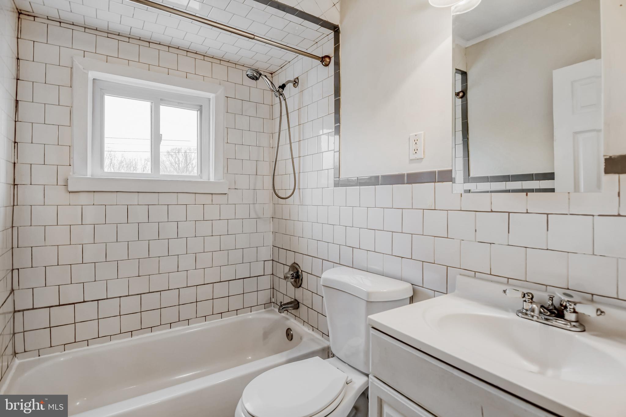 MIDDLESEX - Residential