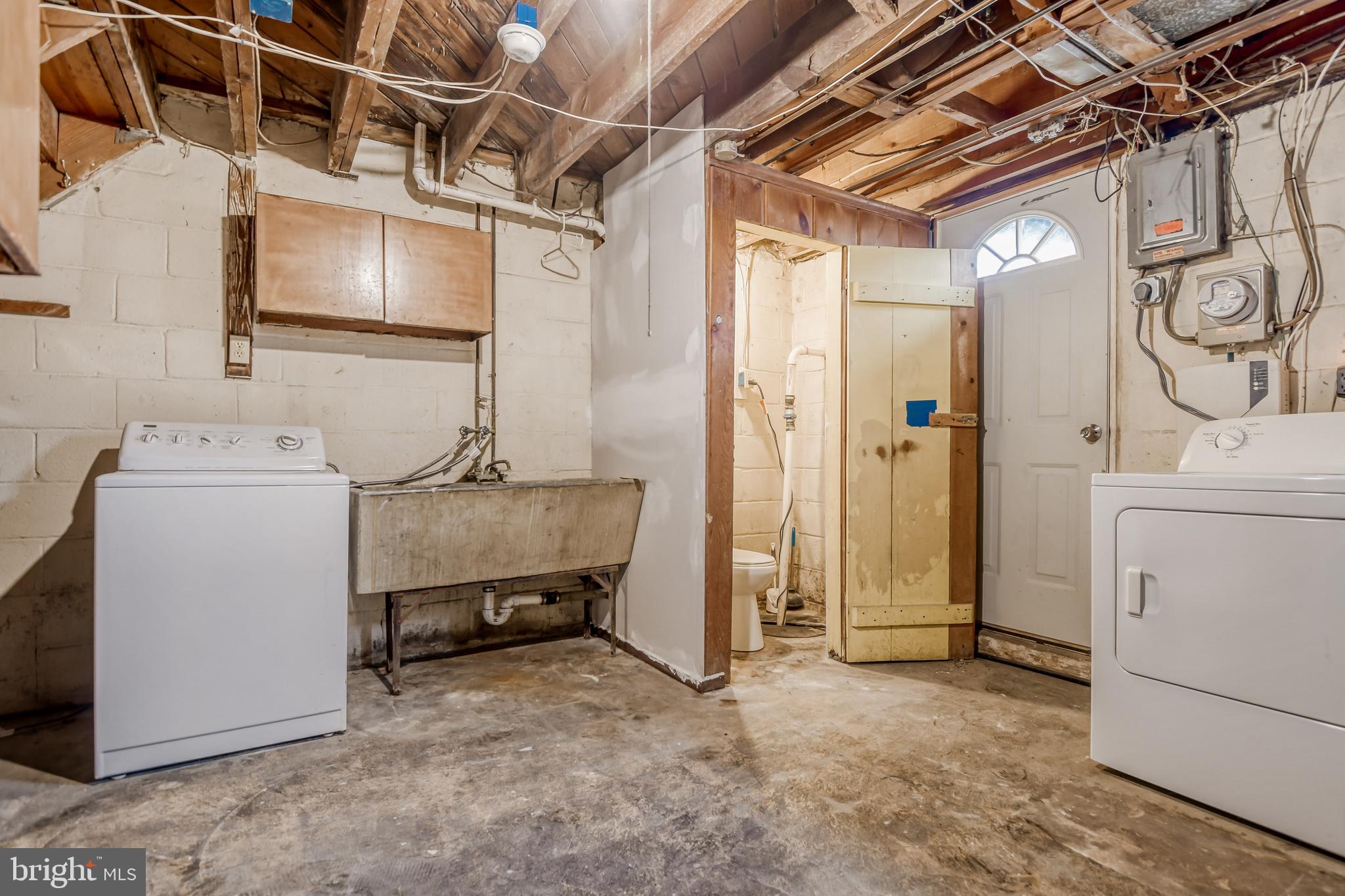 MIDDLESEX - Residential