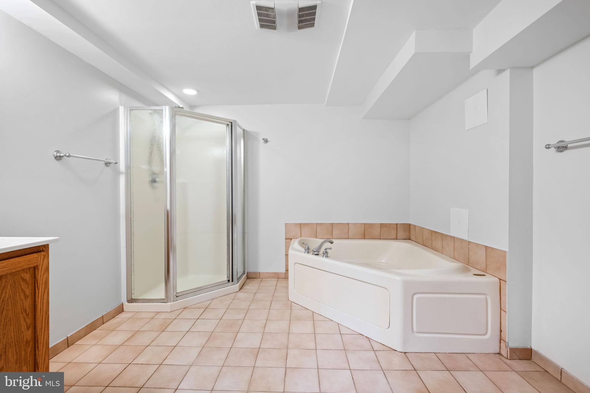 BROOKLAND ESTATES - Residential