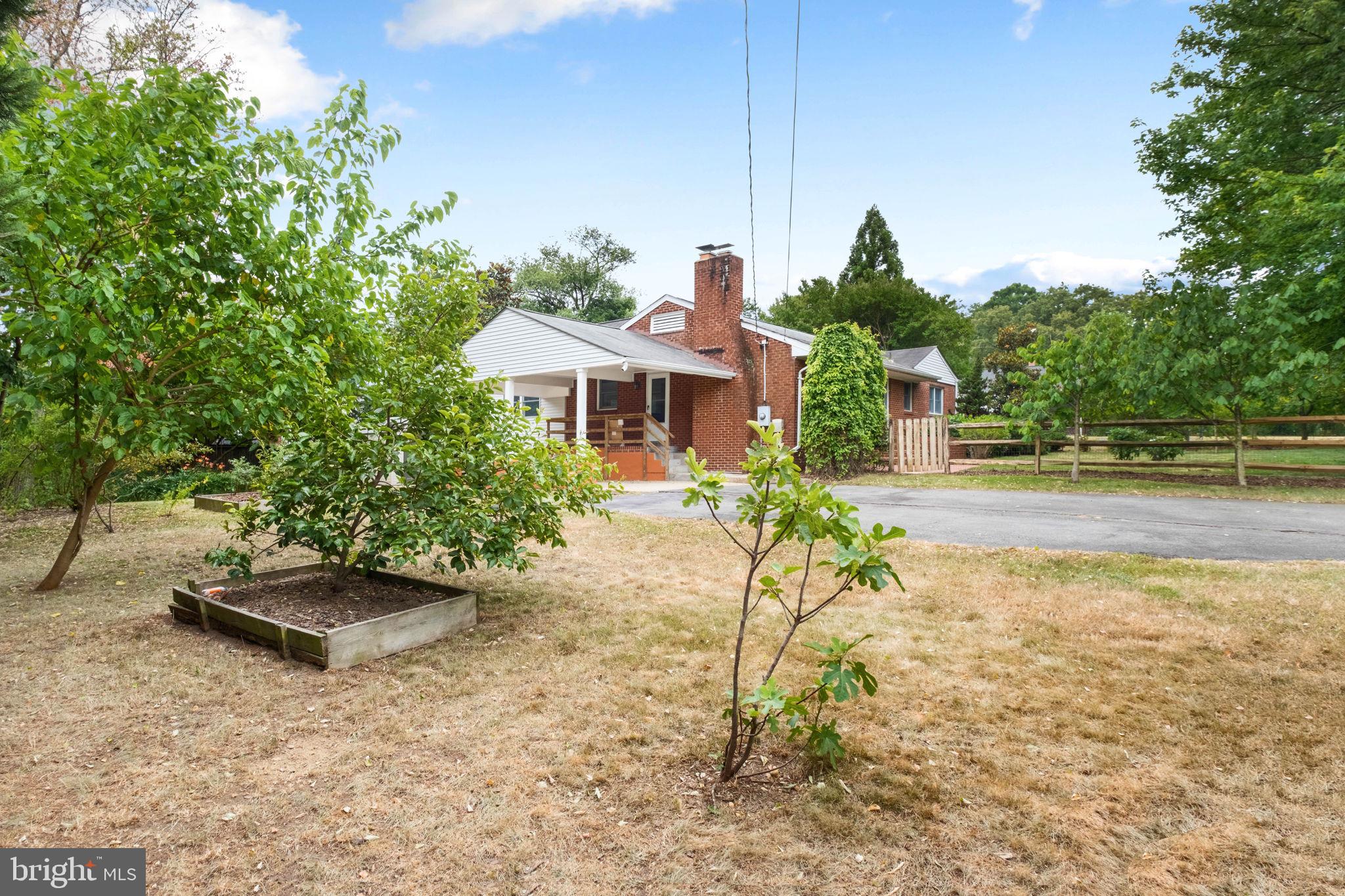 BROOKLAND ESTATES - Residential