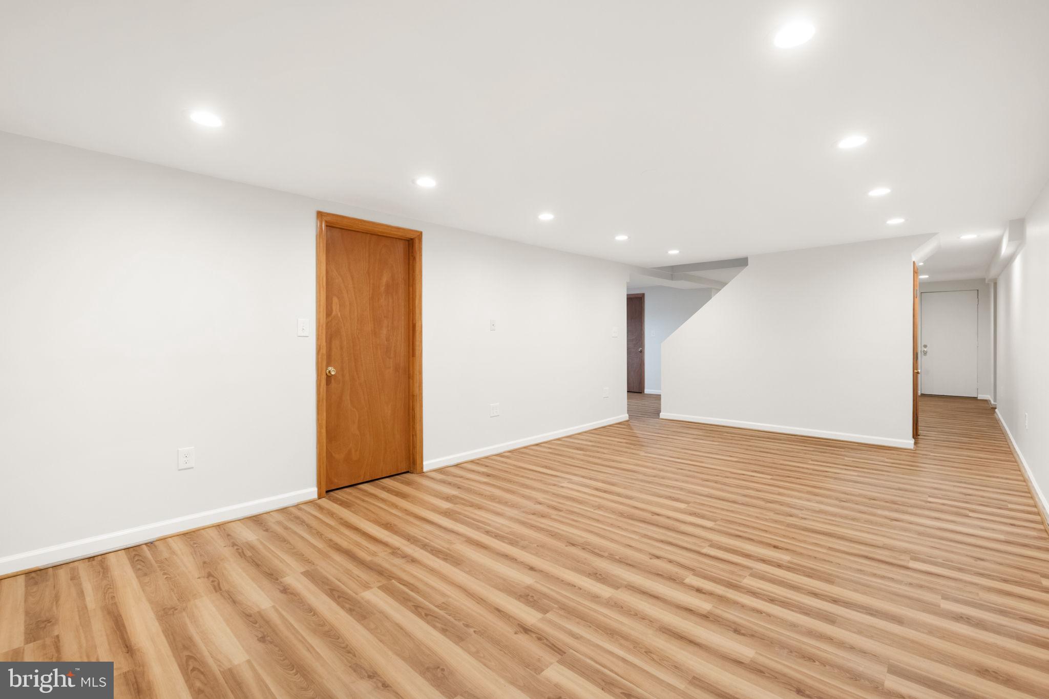 BROOKLAND ESTATES - Residential