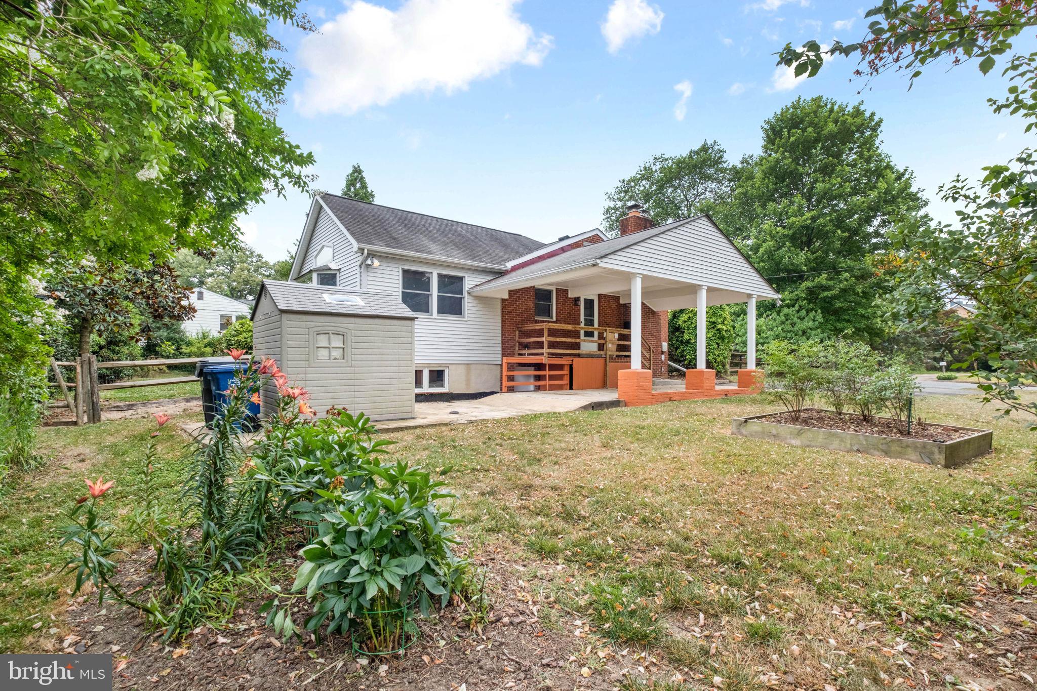 BROOKLAND ESTATES - Residential