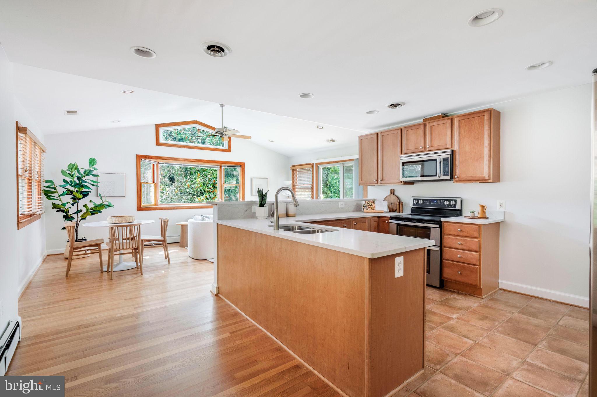 BROOKLAND ESTATES - Residential