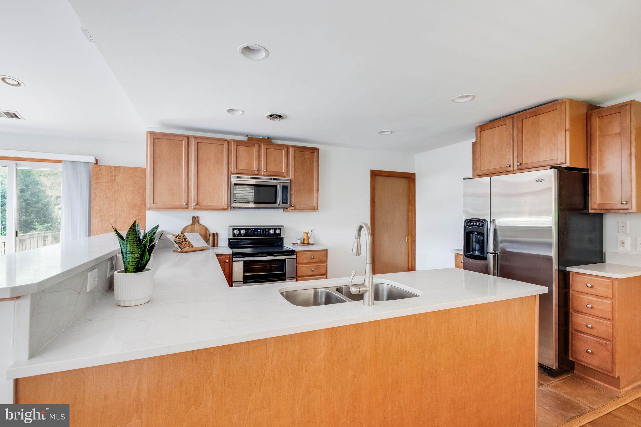 BROOKLAND ESTATES - Residential