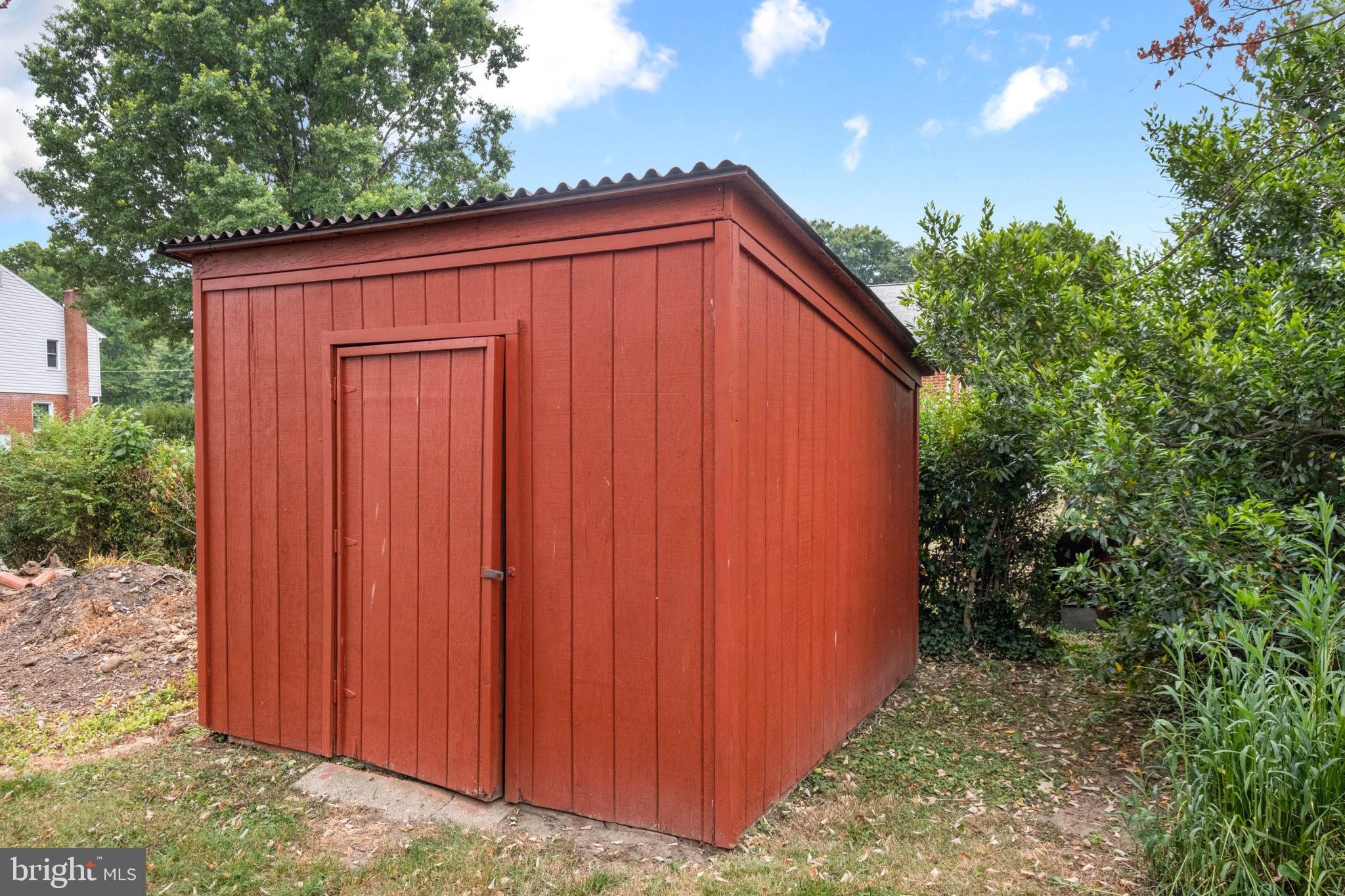 BROOKLAND ESTATES - Residential