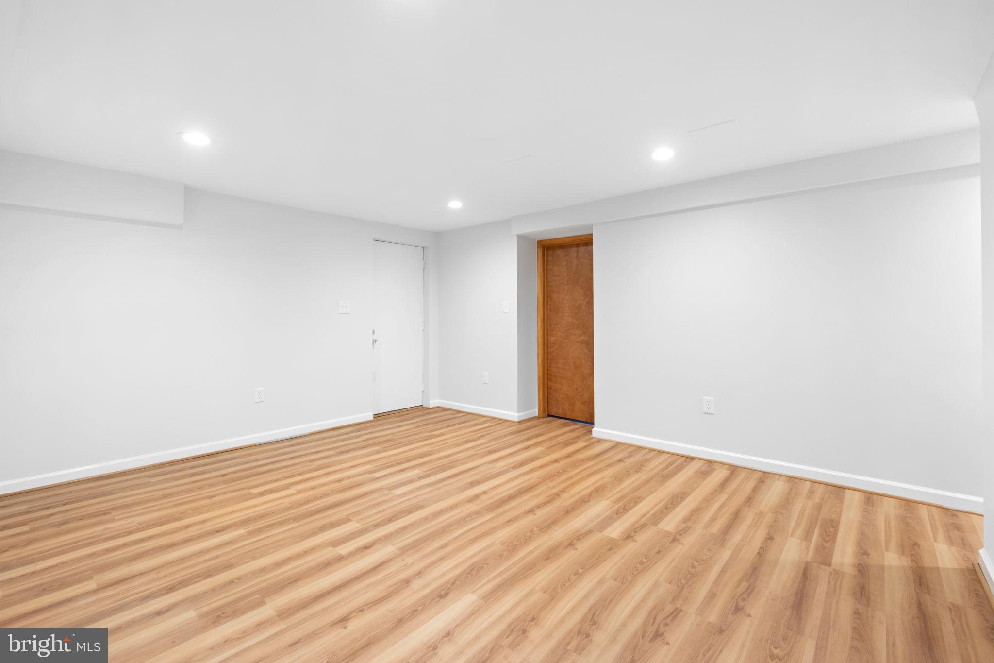 BROOKLAND ESTATES - Residential