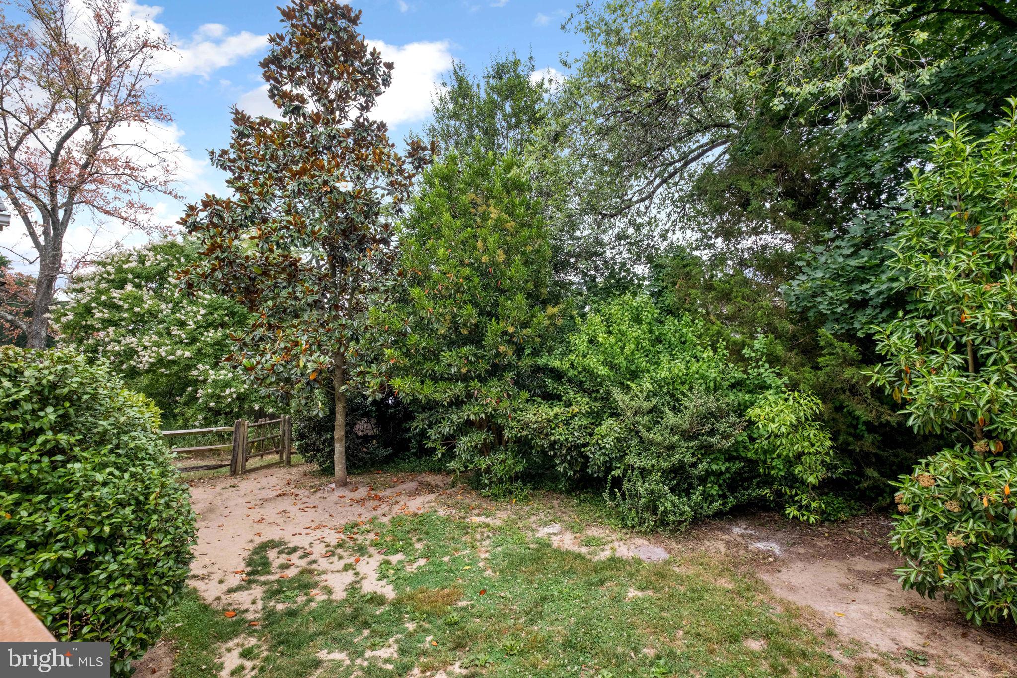 BROOKLAND ESTATES - Residential