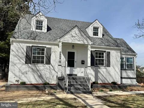 5904 33rd Avenue, Hyattsville, MD MLS: MDPG2153456