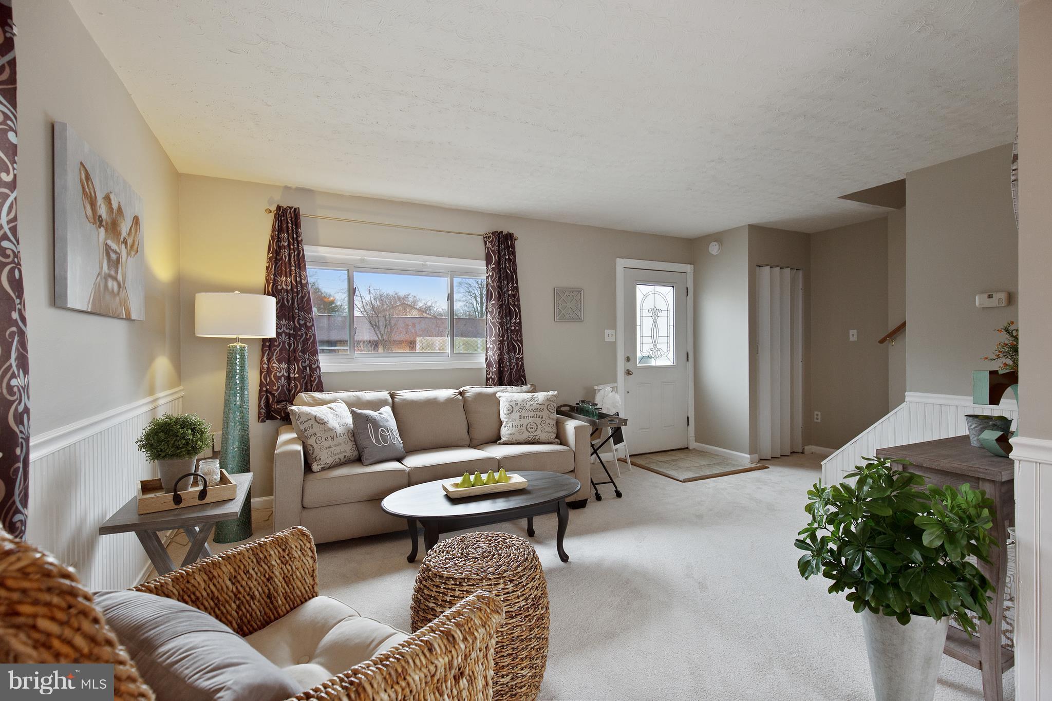 WOODLAND BEACH - Residential