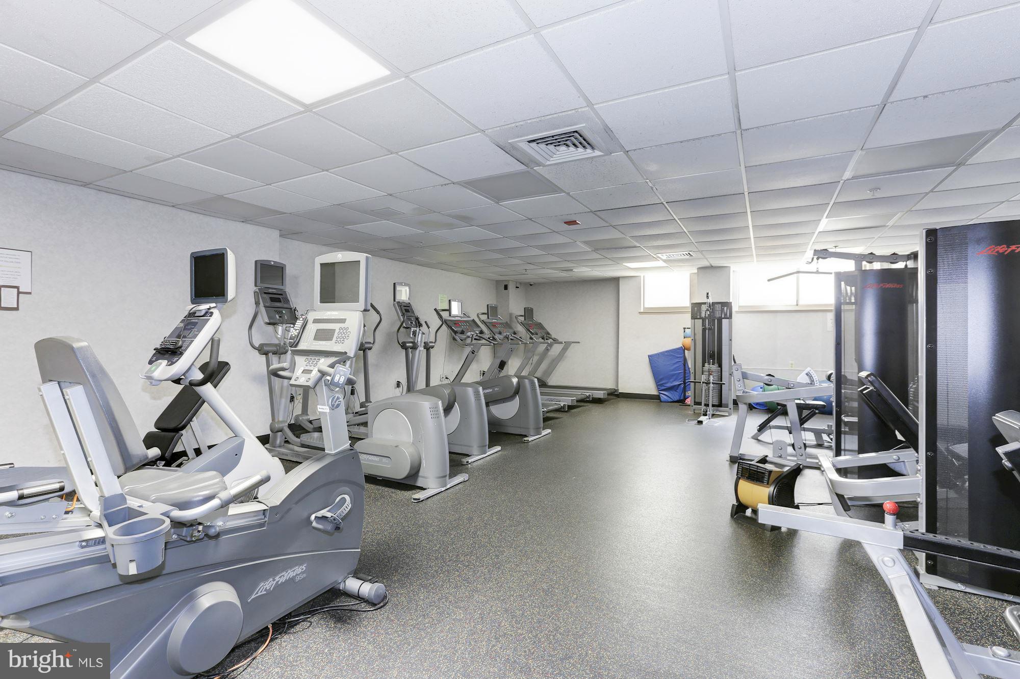 CRESCENT PLAZA - Residential