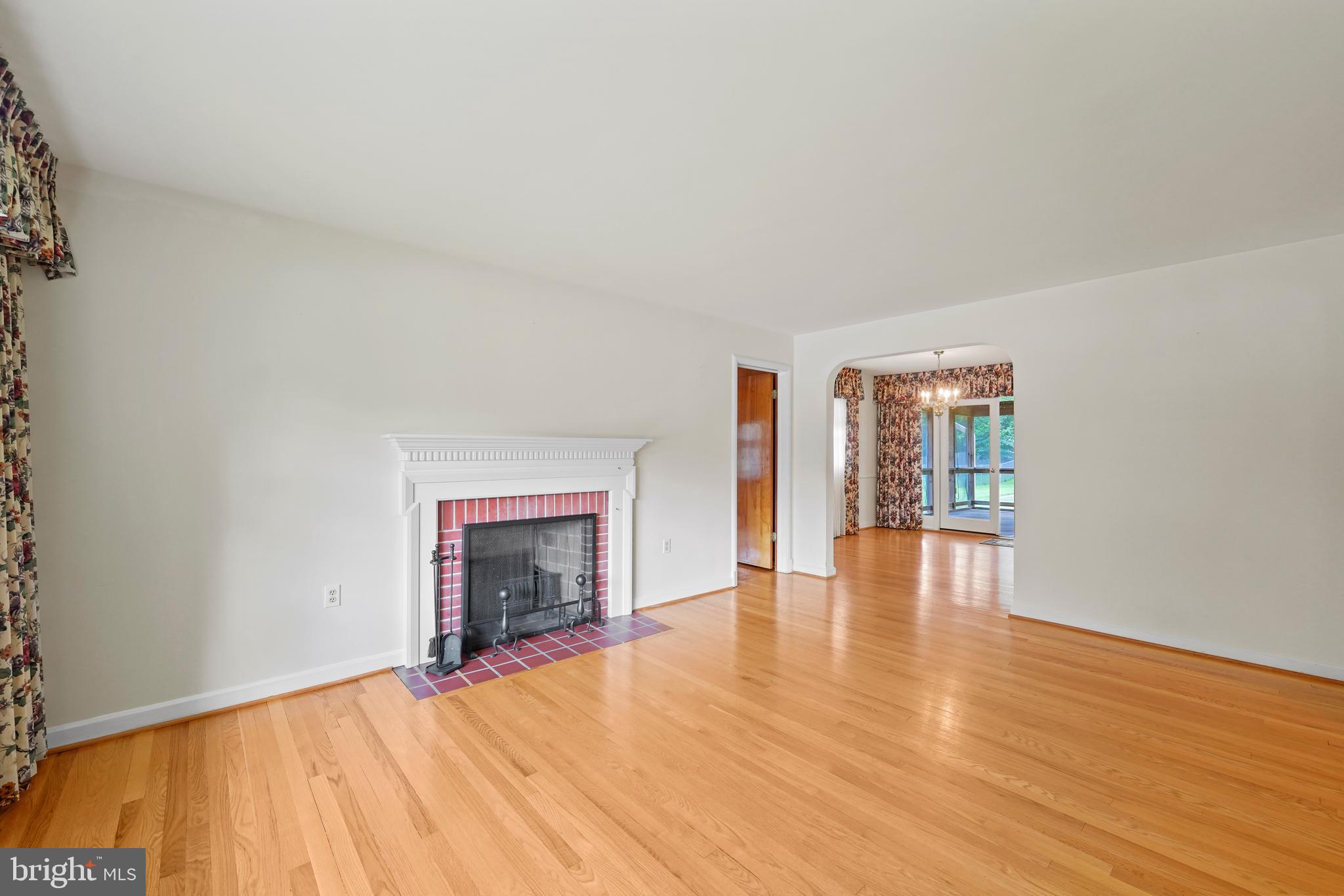 HOMESTEAD ESTATES - Residential