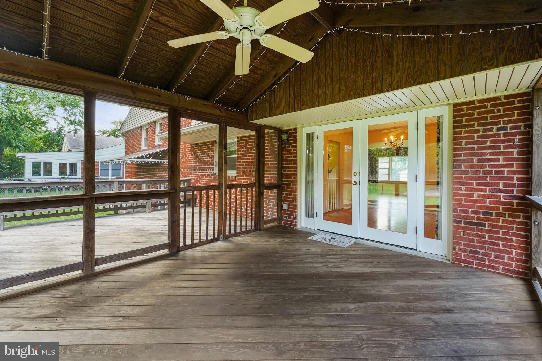 HOMESTEAD ESTATES - Residential