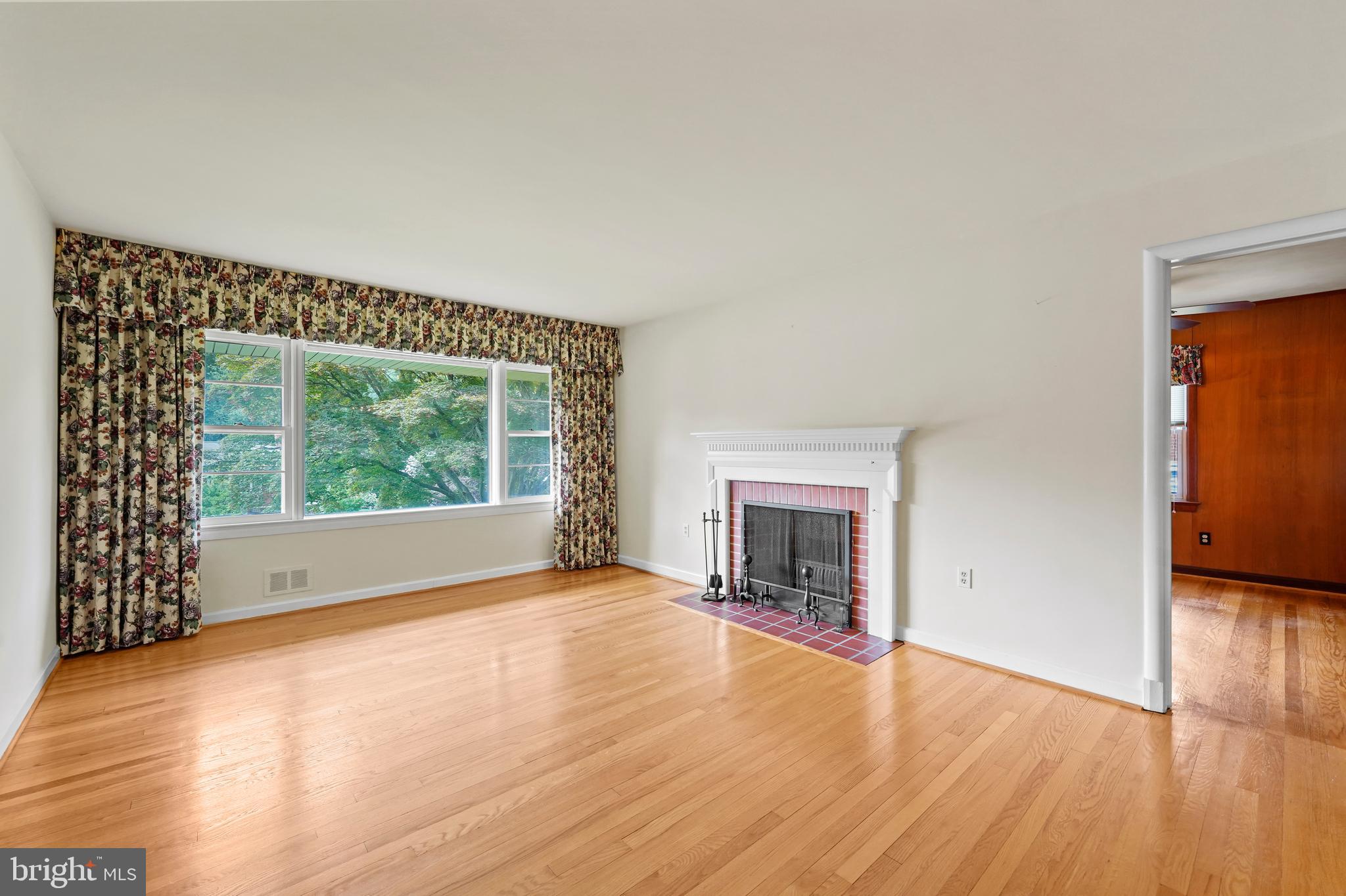 HOMESTEAD ESTATES - Residential