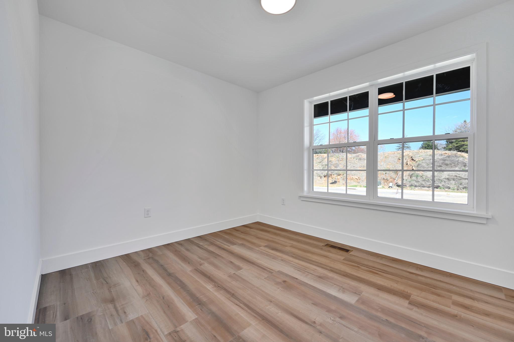 FRITZ MEADOW - Residential
