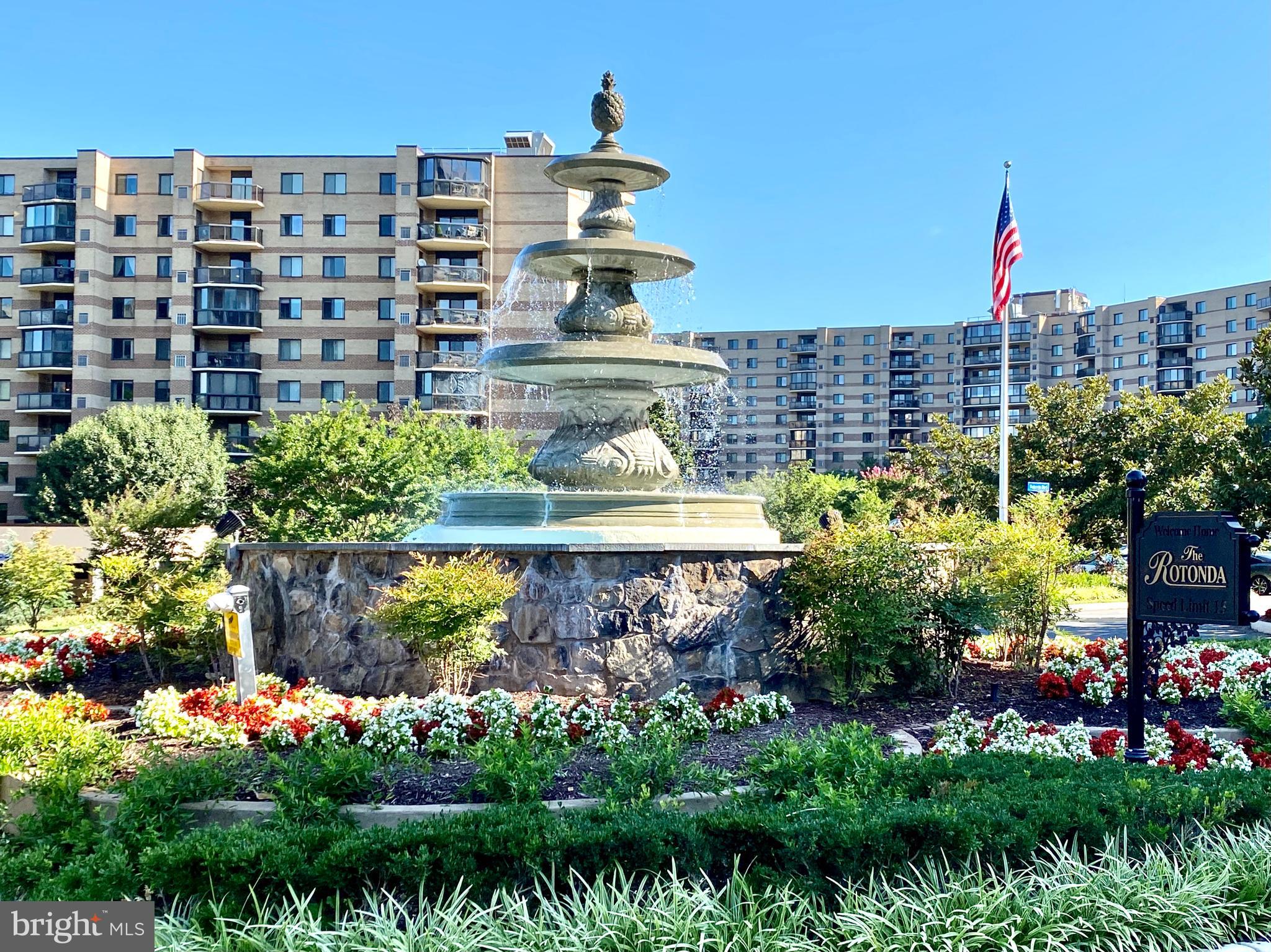 ROTONDA - Residential Lease