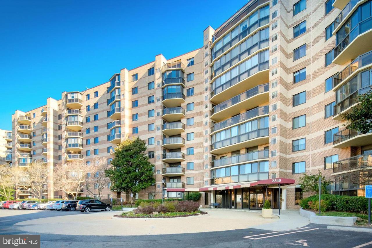 ROTONDA - Residential Lease