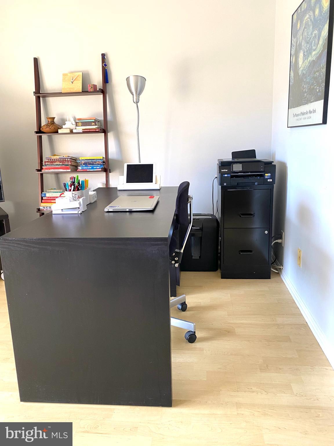 ROTONDA - Residential Lease