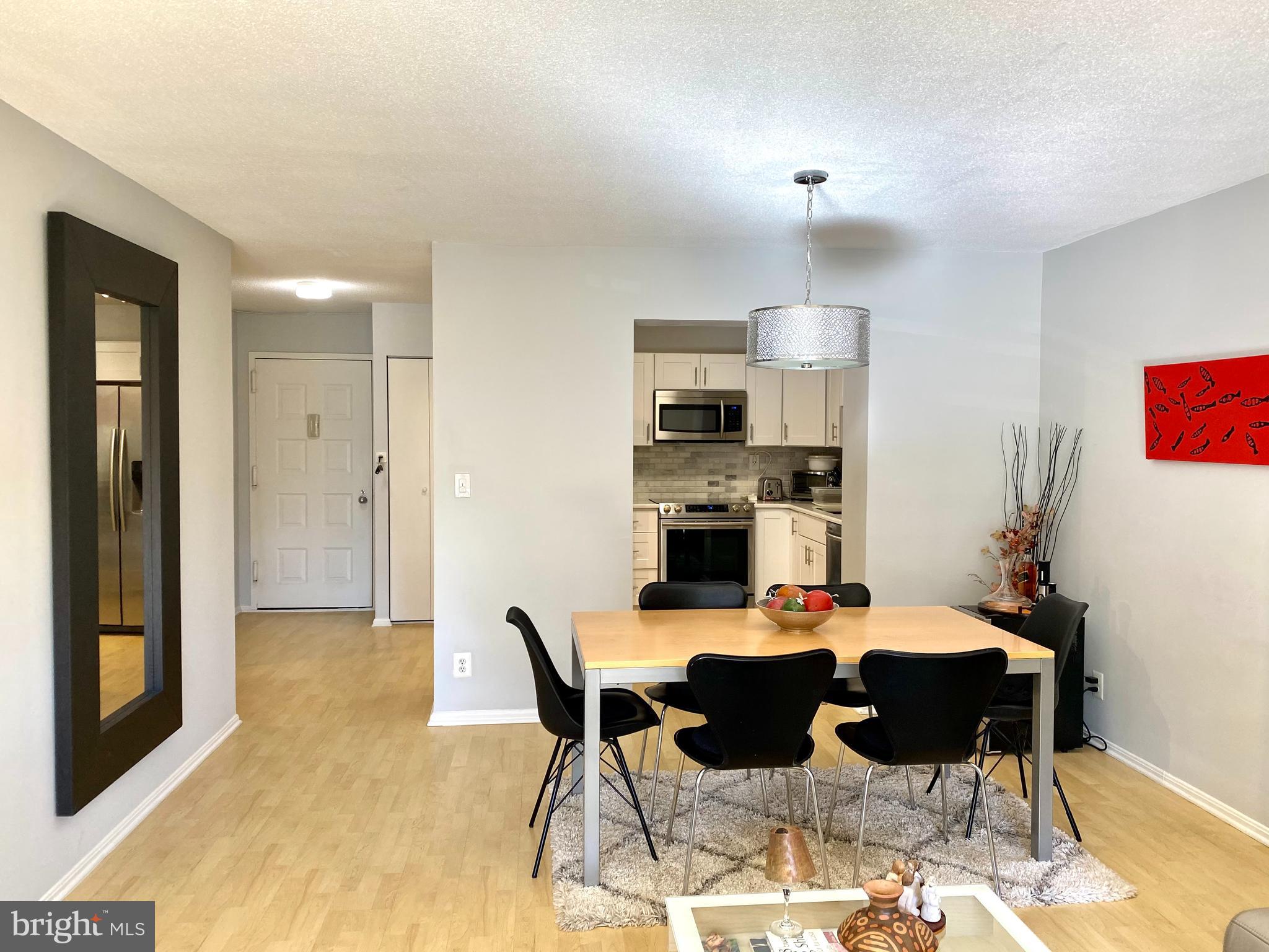 ROTONDA - Residential Lease