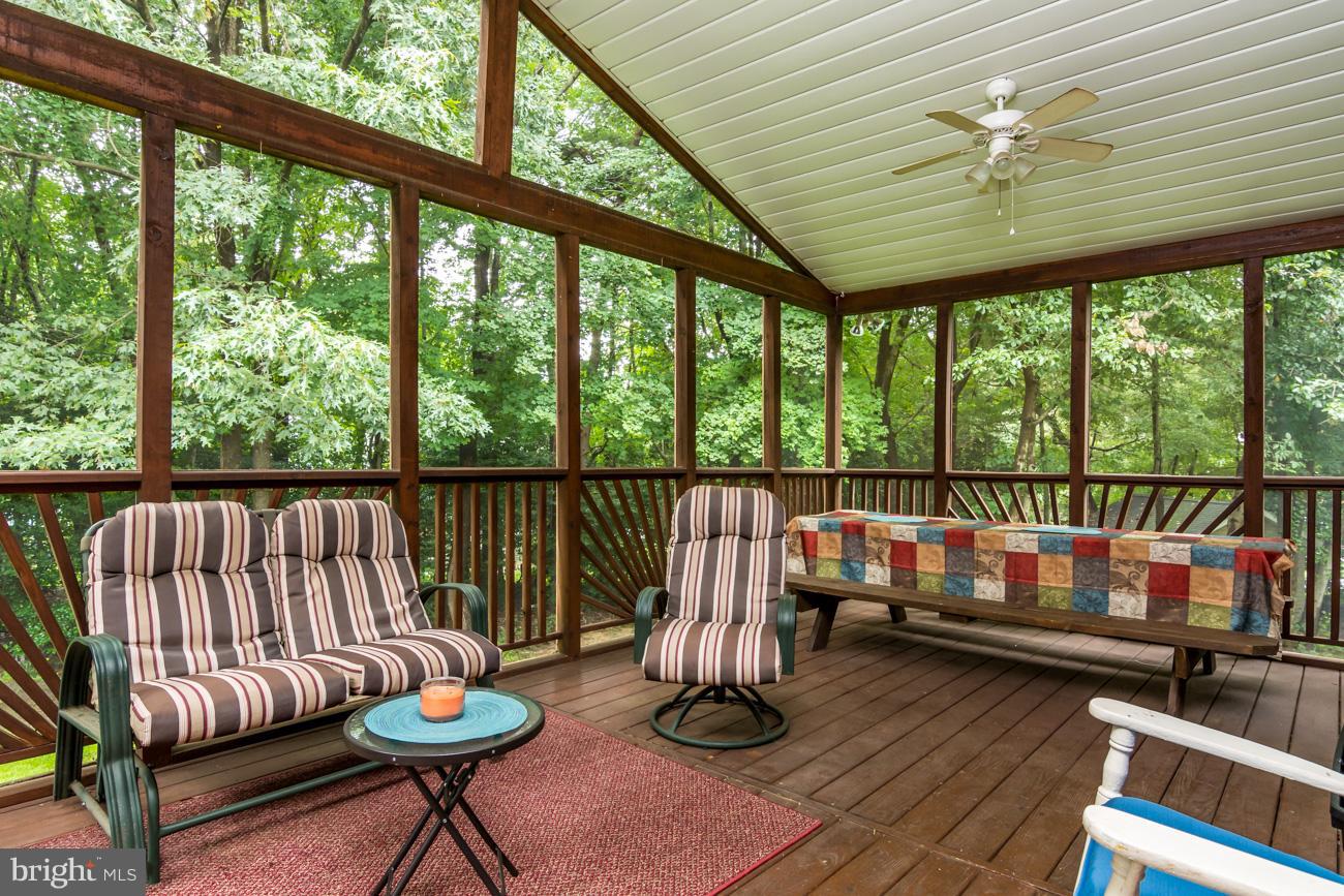 HAMPTON CHASE - Residential