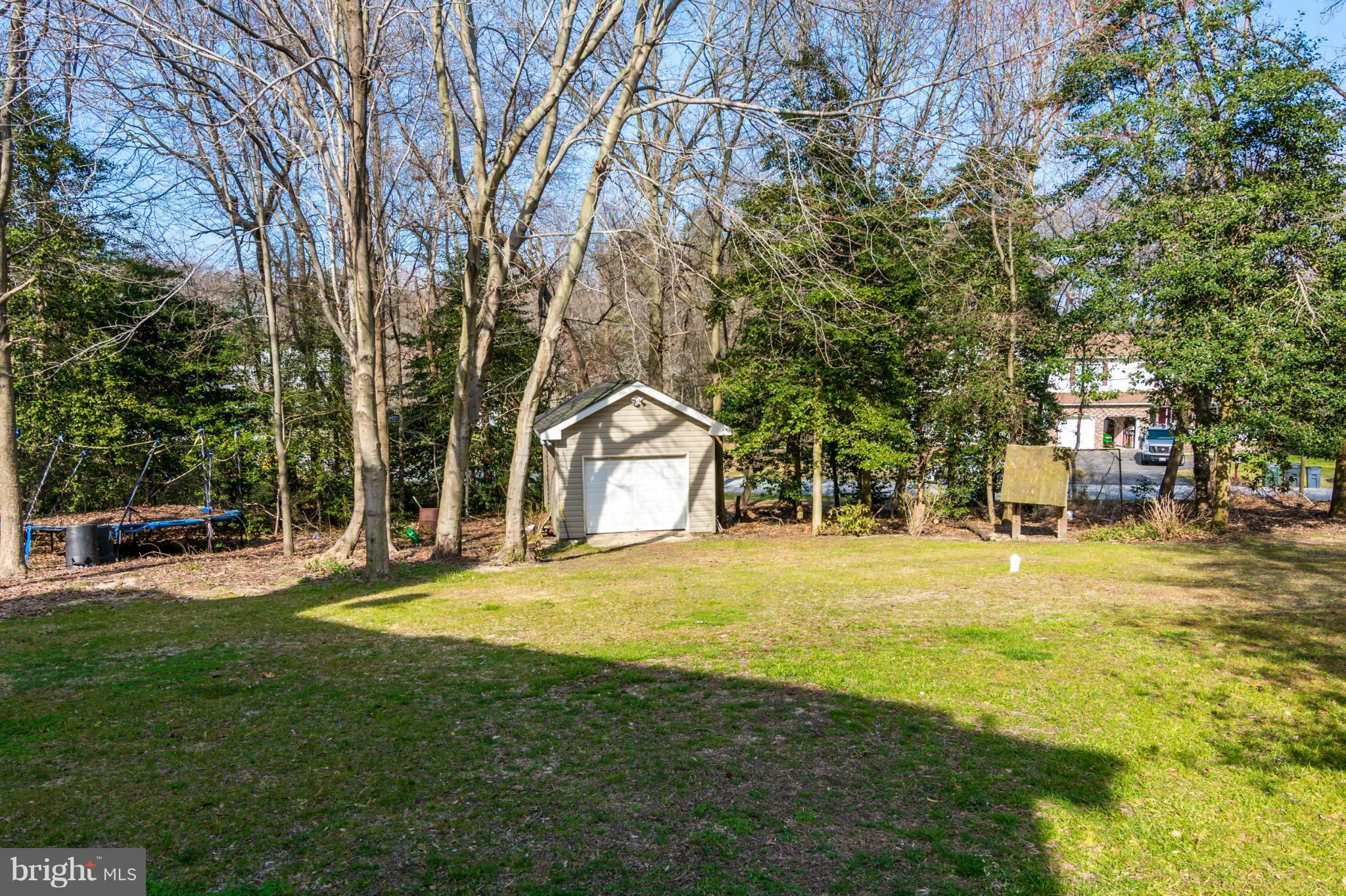 HAMPTON CHASE - Residential