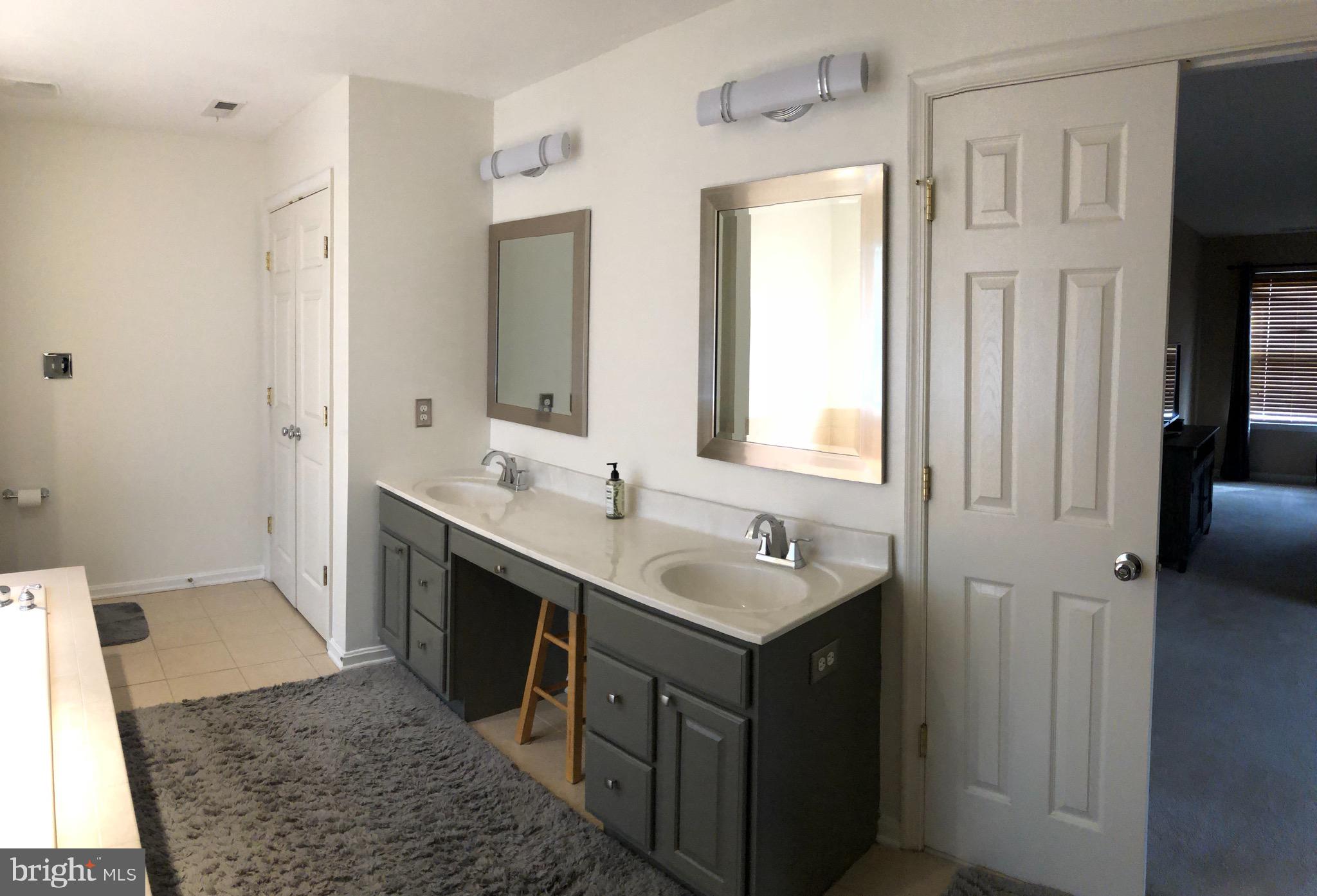 NORTH POINTE SUB - Residential