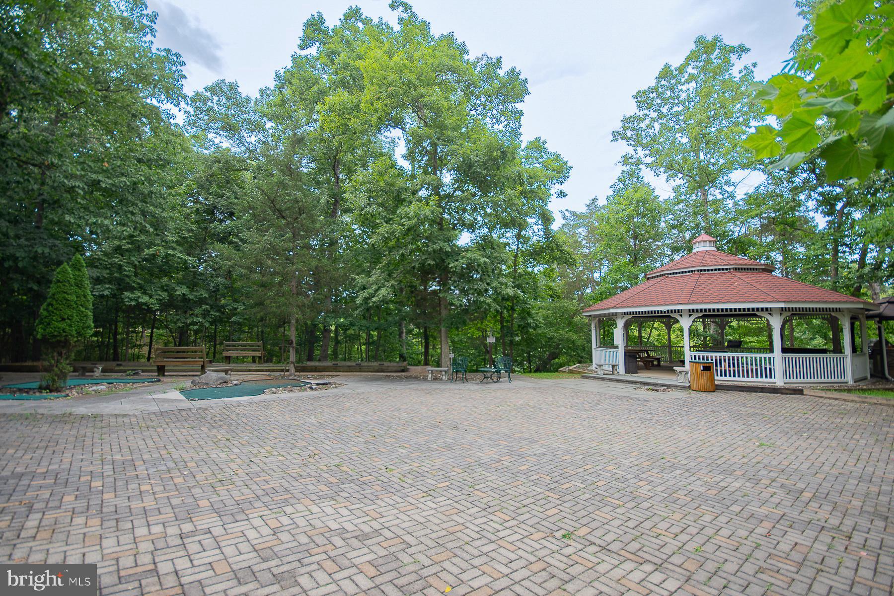 SHEPHERDS COVE - Residential