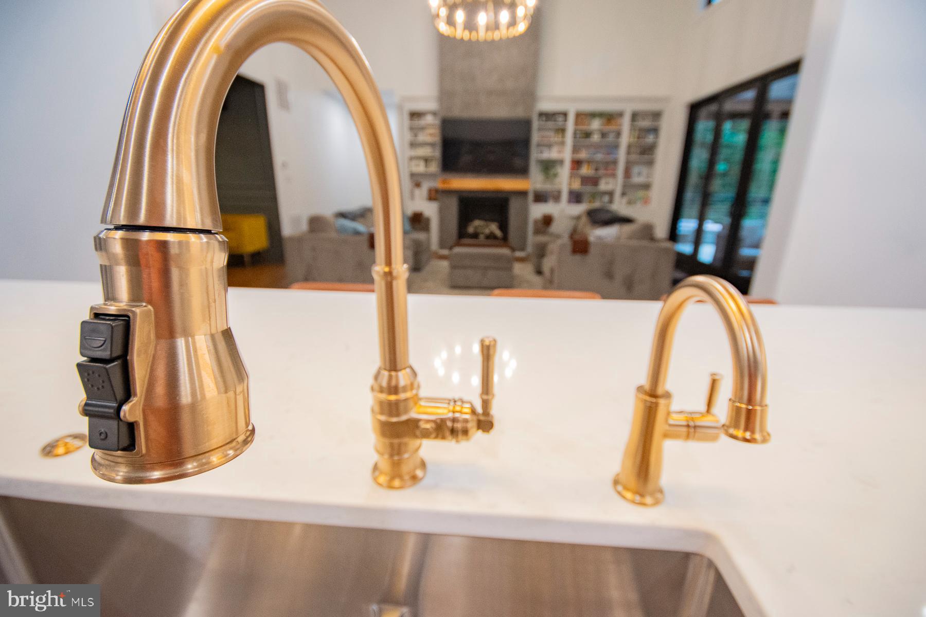 SHEPHERDS COVE - Residential