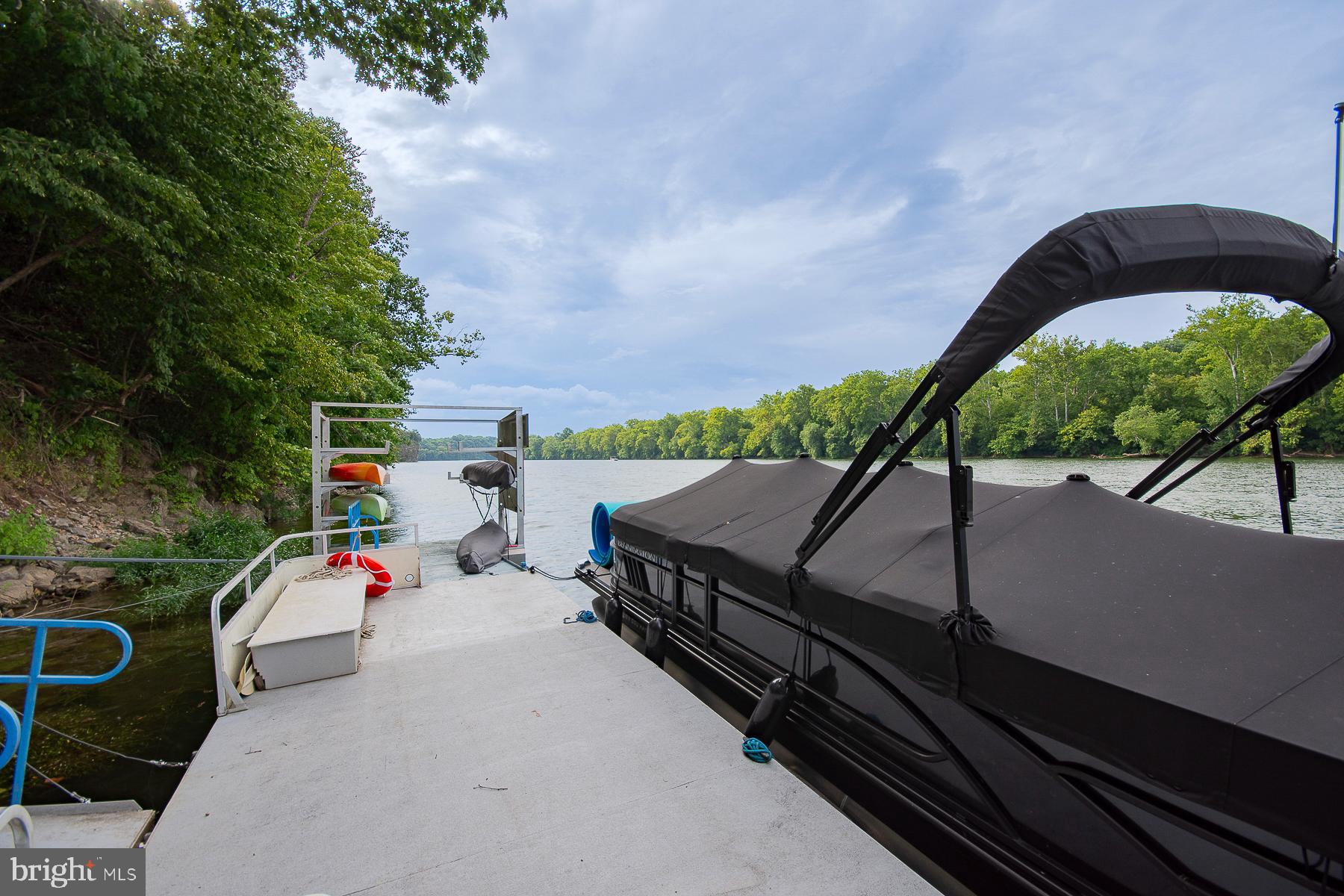 SHEPHERDS COVE - Residential