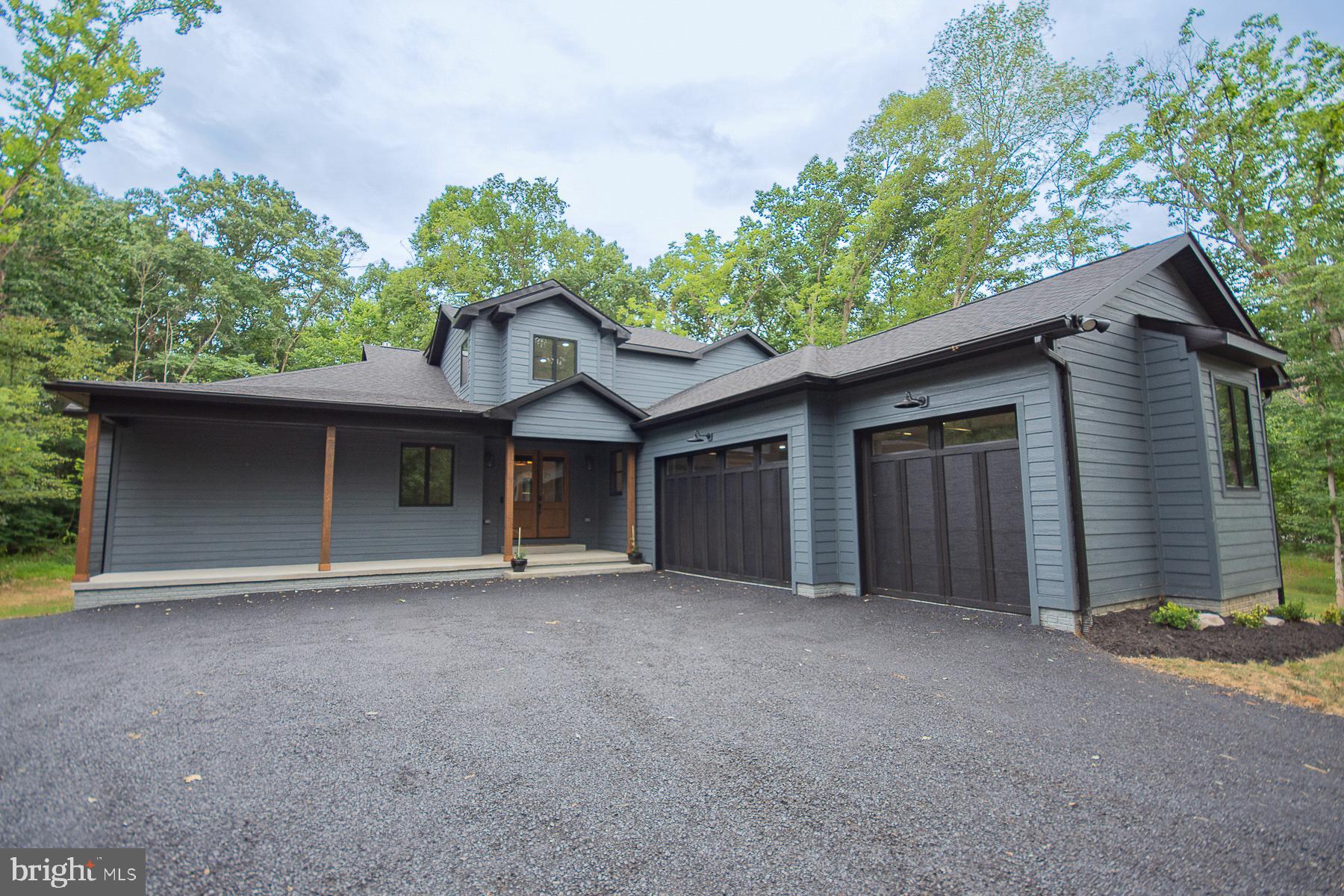 SHEPHERDS COVE - Residential