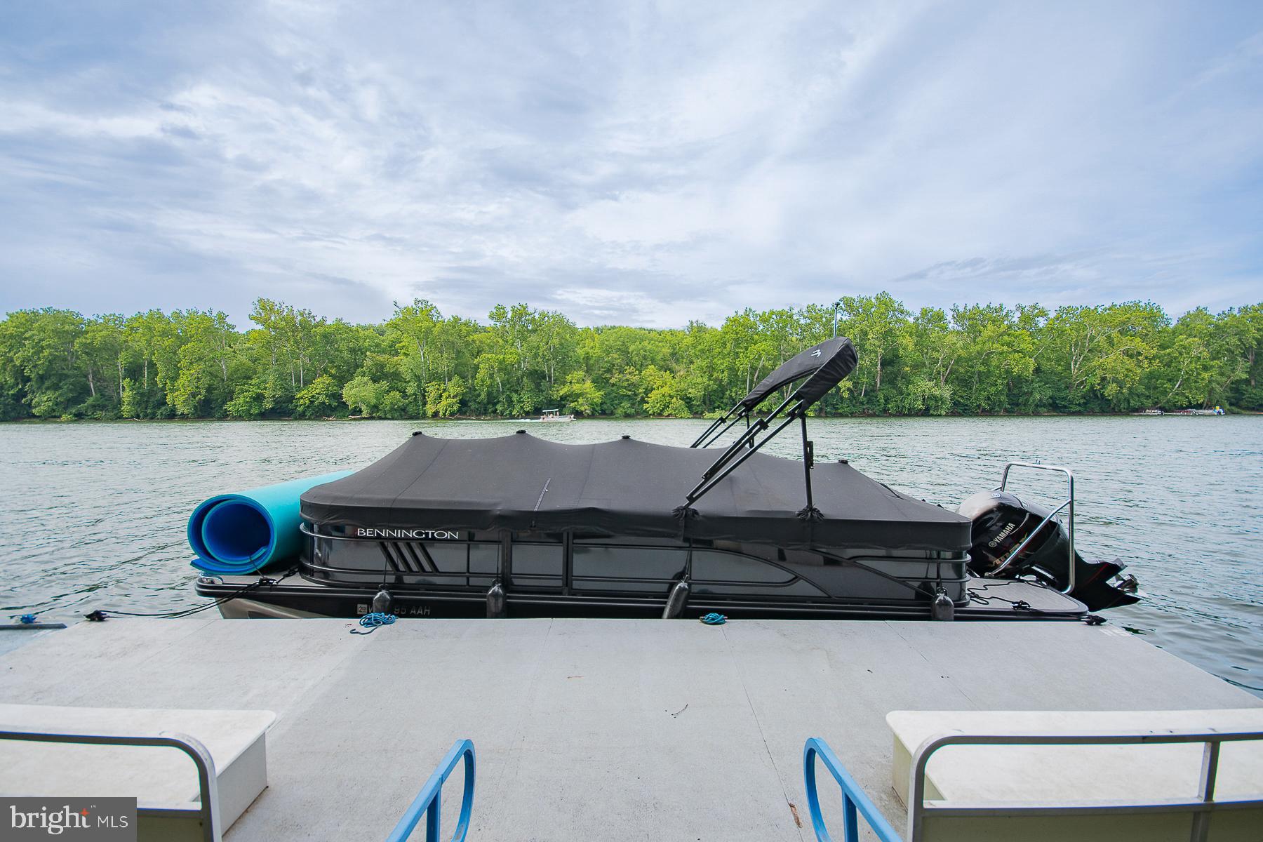 SHEPHERDS COVE - Residential