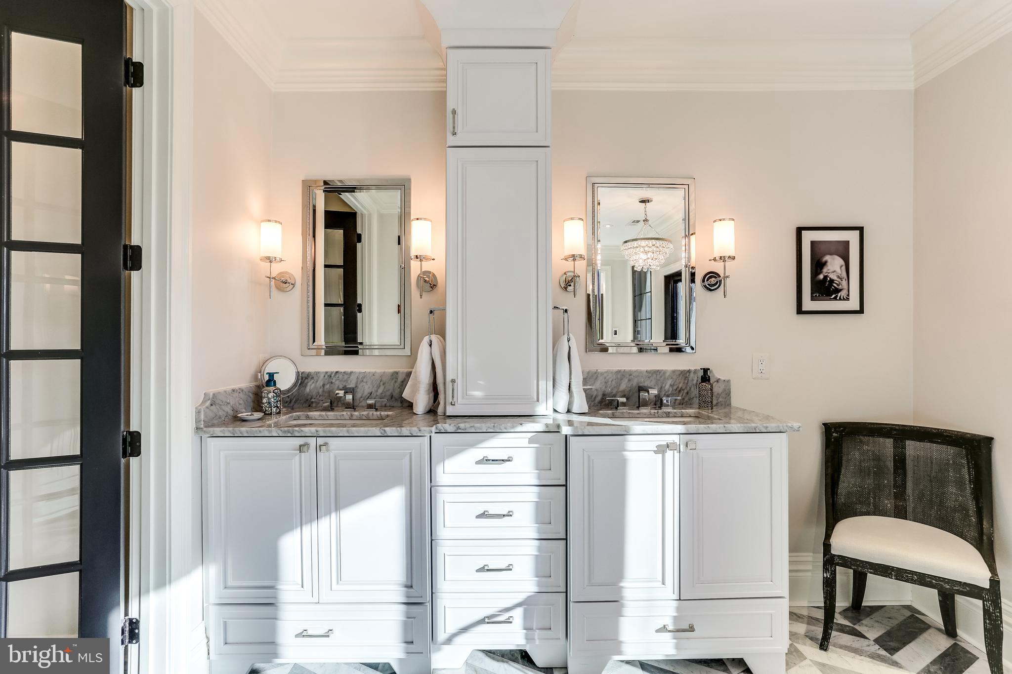 LUTHERVILLE - Residential