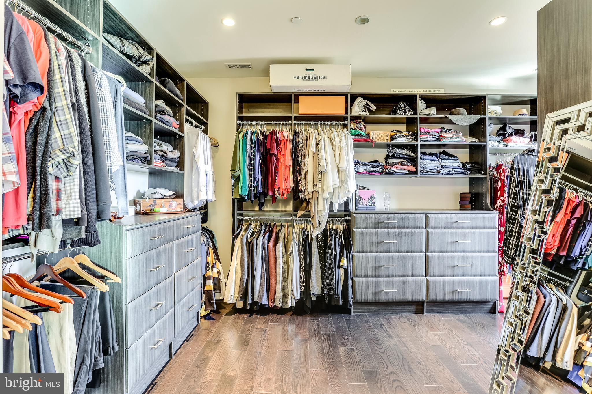 LUTHERVILLE - Residential