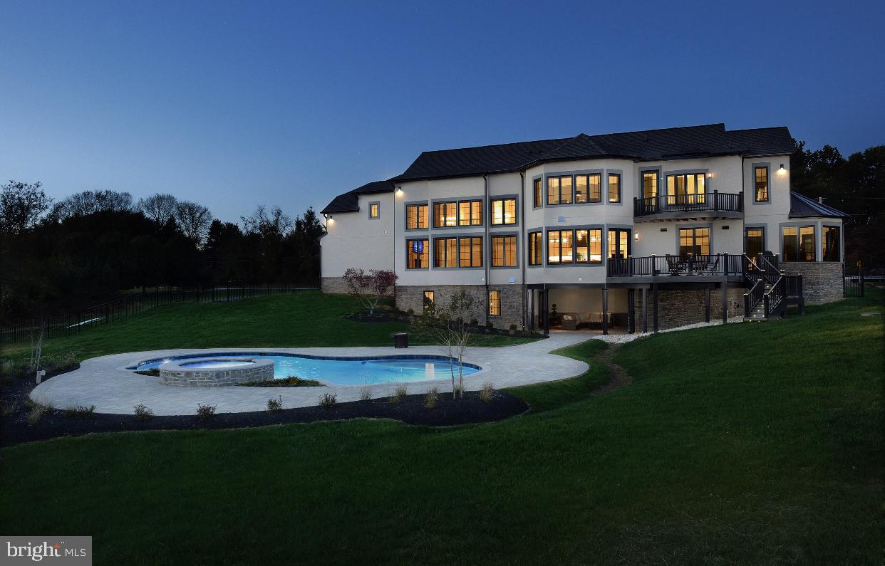 LUTHERVILLE - Residential