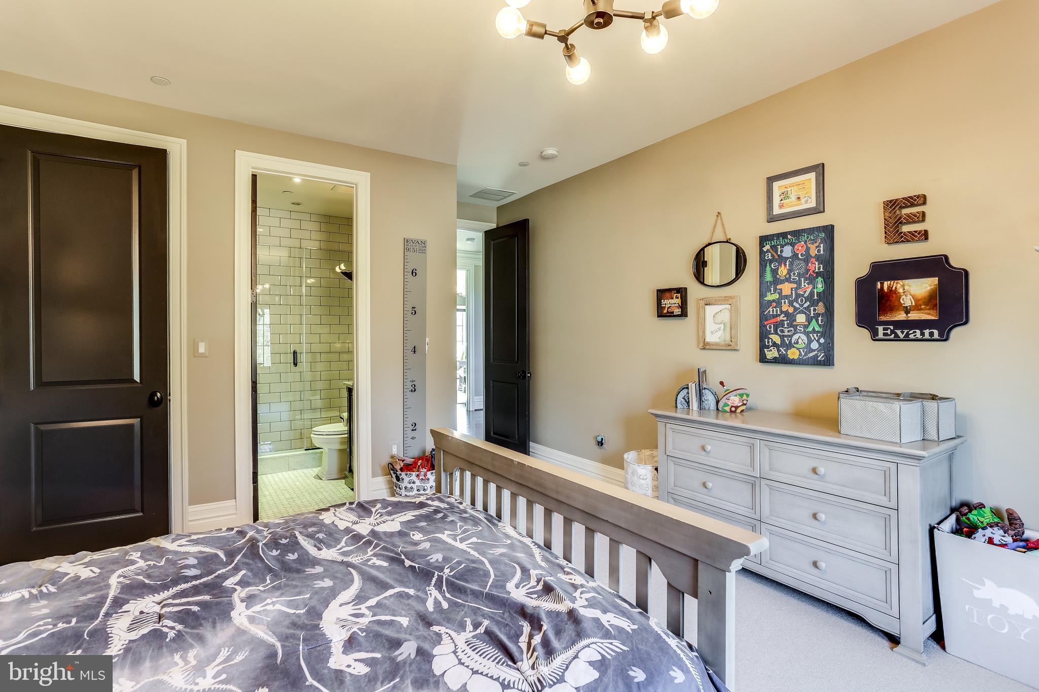 LUTHERVILLE - Residential