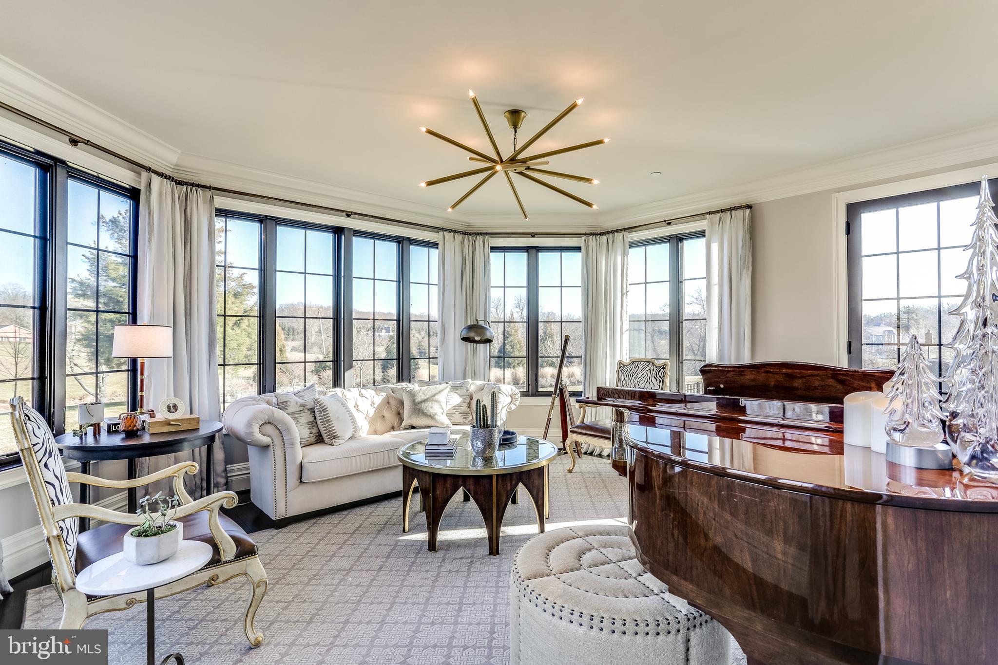 LUTHERVILLE - Residential