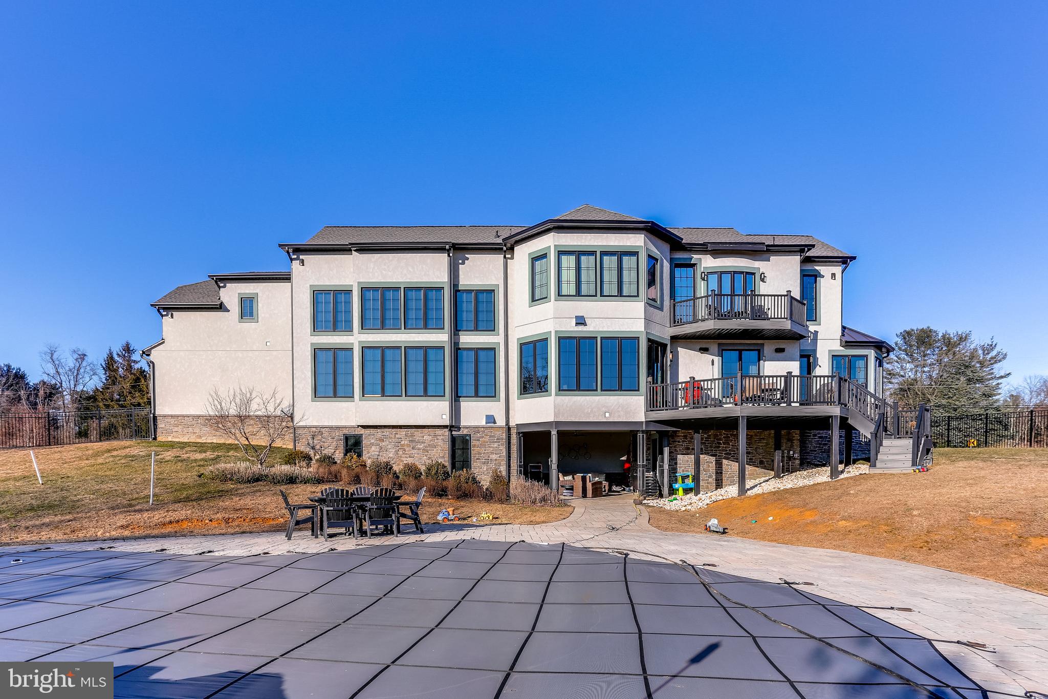 LUTHERVILLE - Residential