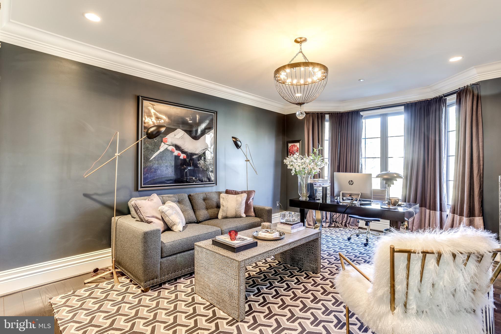 LUTHERVILLE - Residential