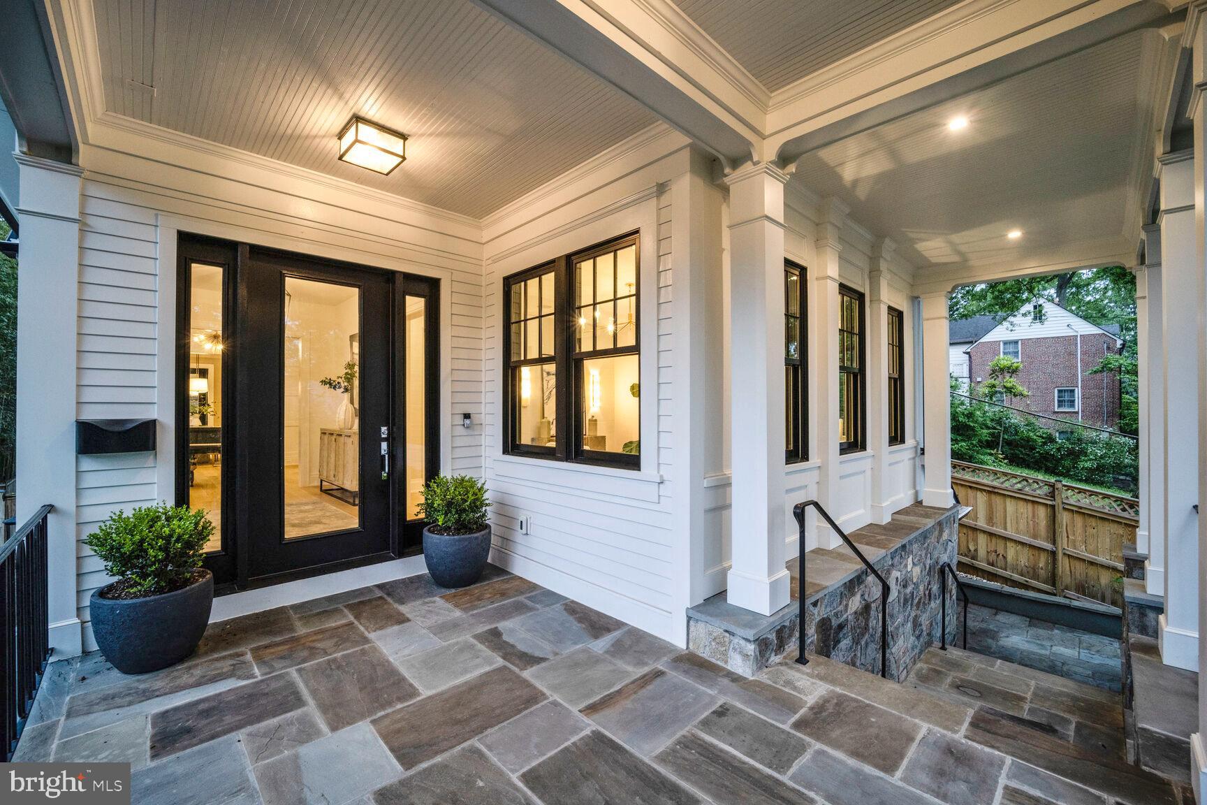 3127 51ST PLACE NW