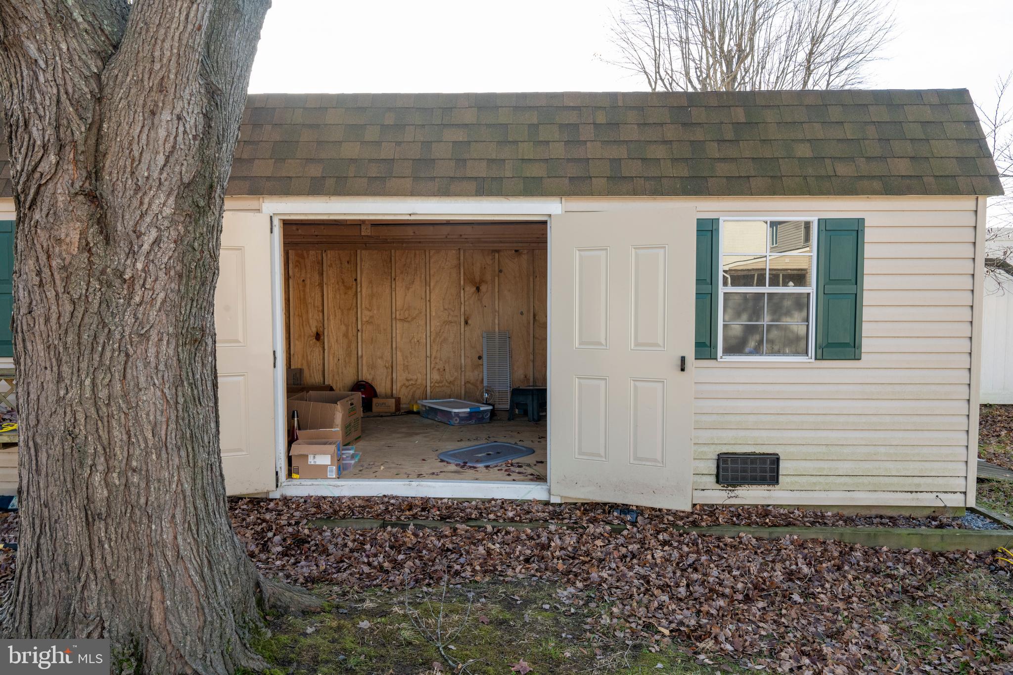 BAY CITY - Residential